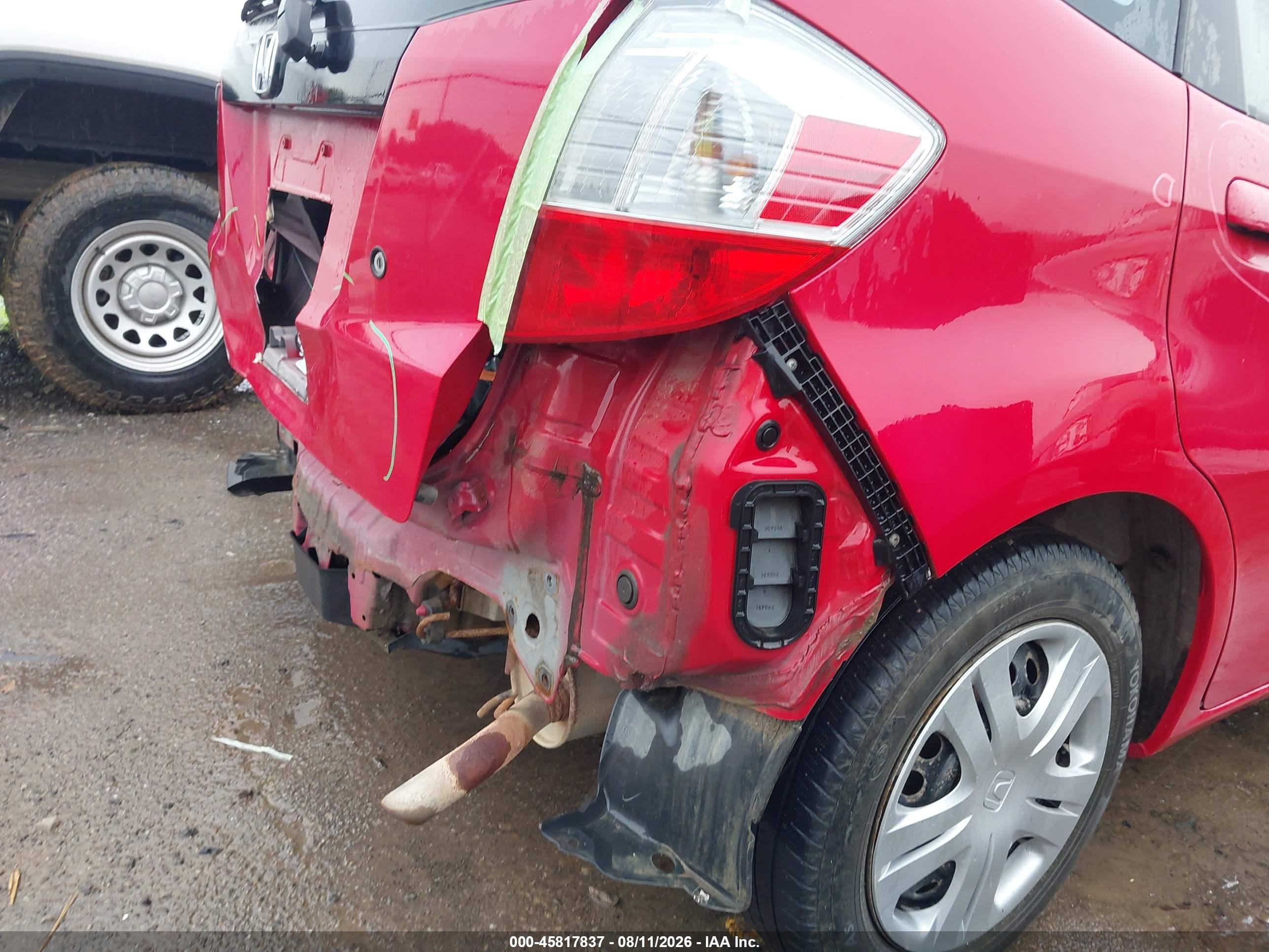 2010 Honda Fit Red vin: JHMGE8H2XAC004611