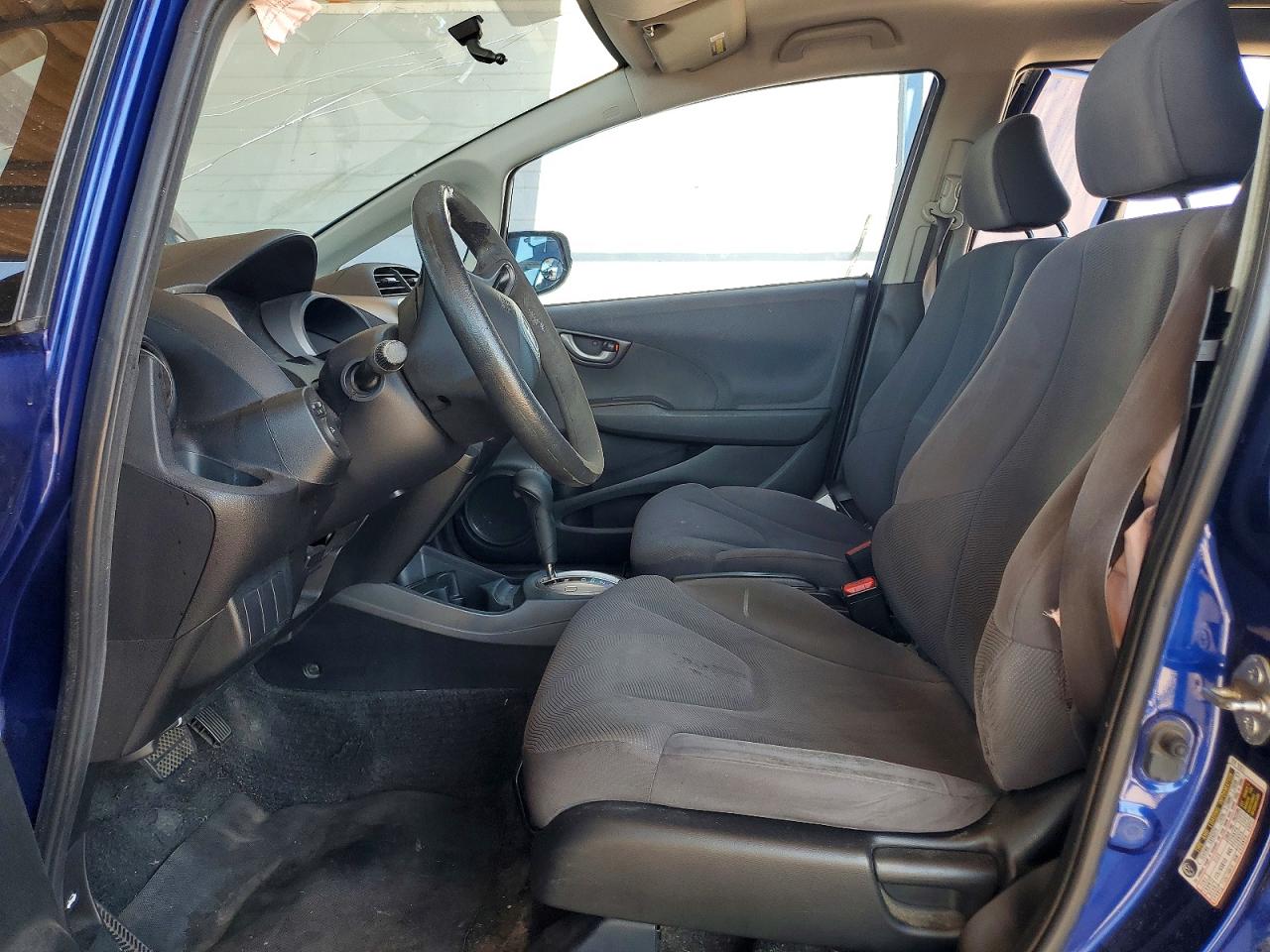 2010 Honda Fit Blue vin: JHMGE8H2XAC007914