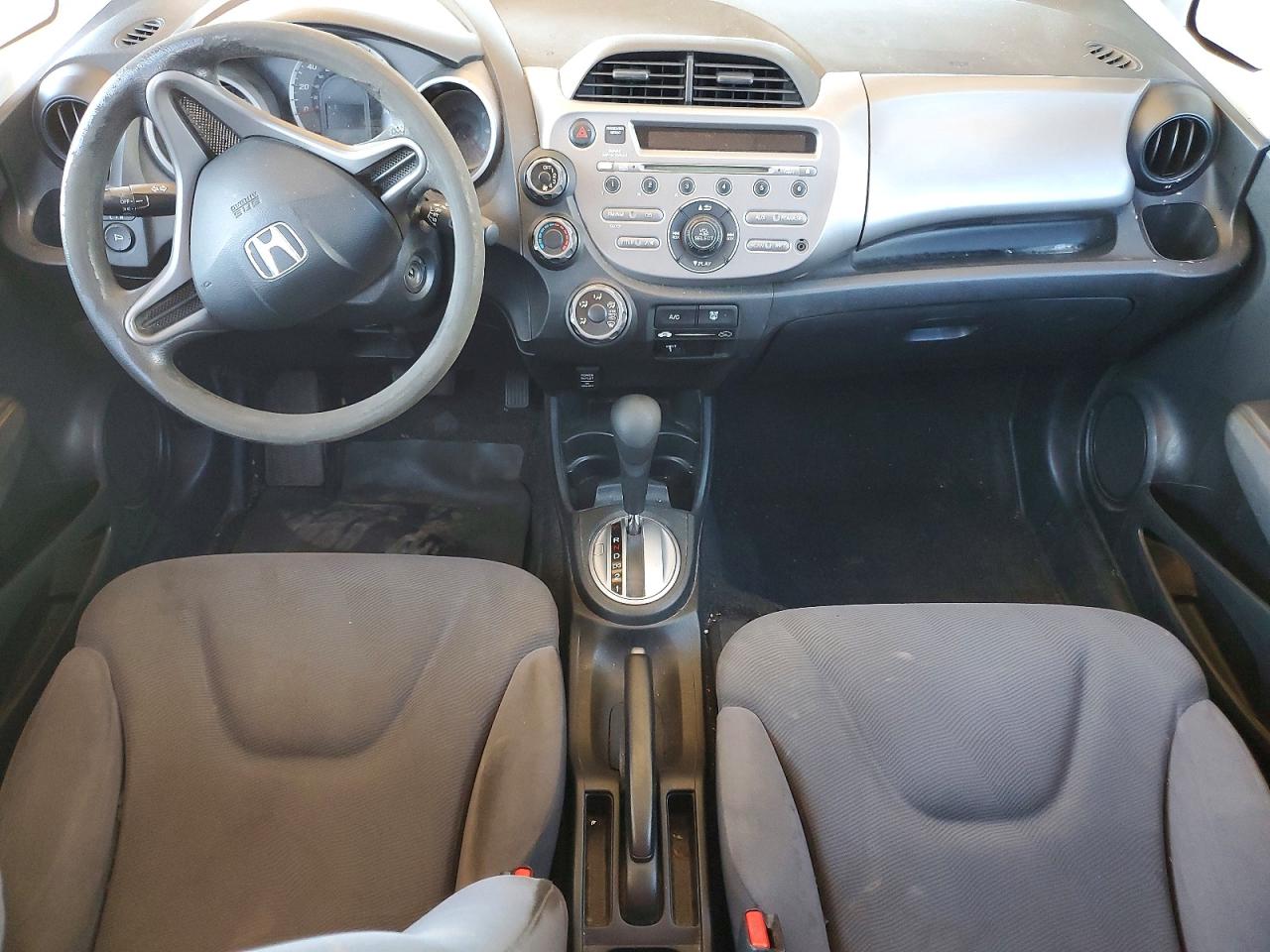 2010 Honda Fit Blue vin: JHMGE8H2XAC007914