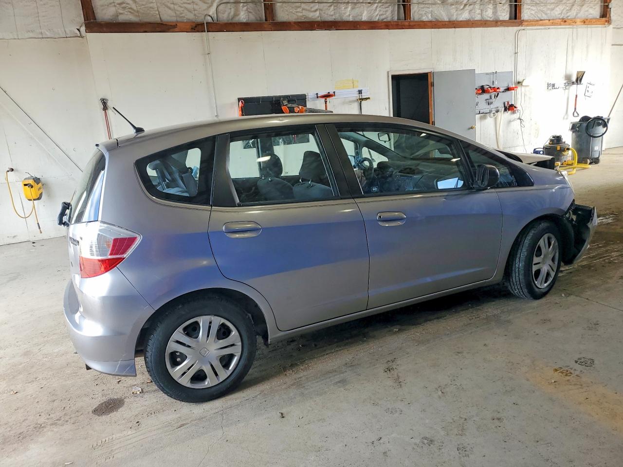2010 Honda Fit Silver vin: JHMGE8H2XAS001780