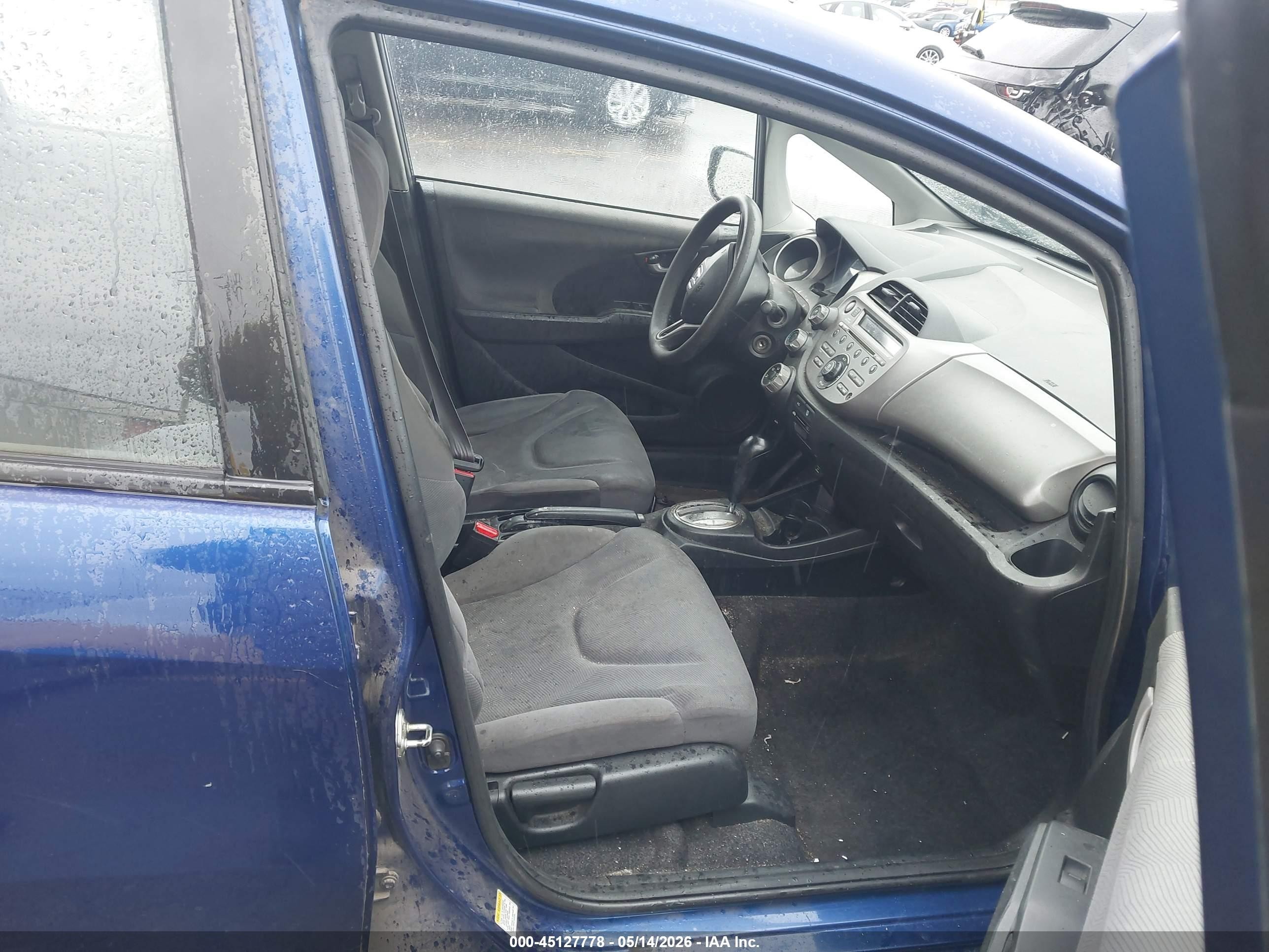 2010 Honda Fit   Blue vin: JHMGE8H2XAS019504