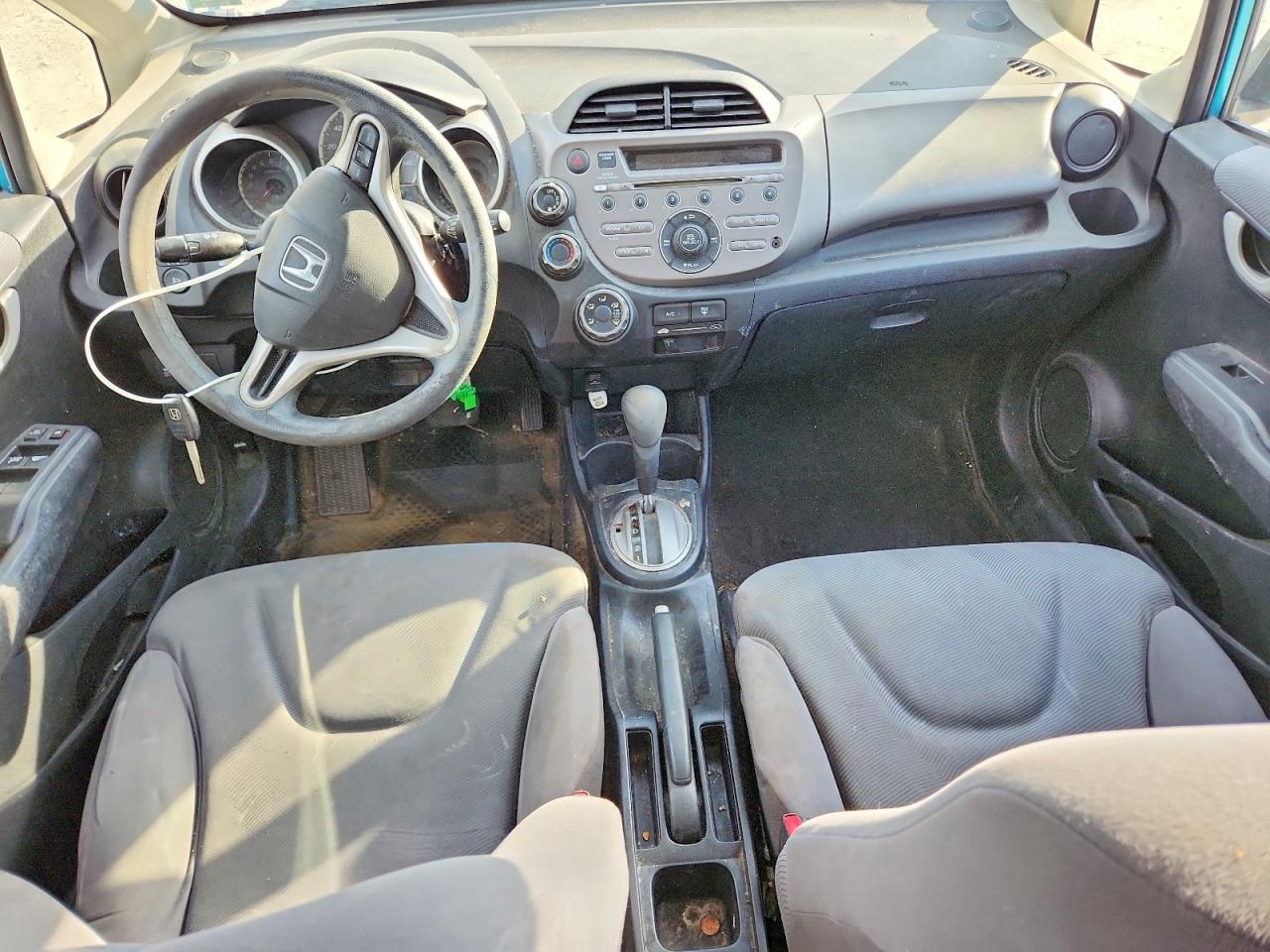 2012 Honda Fit Синий vin: JHMGE8H30CC005035