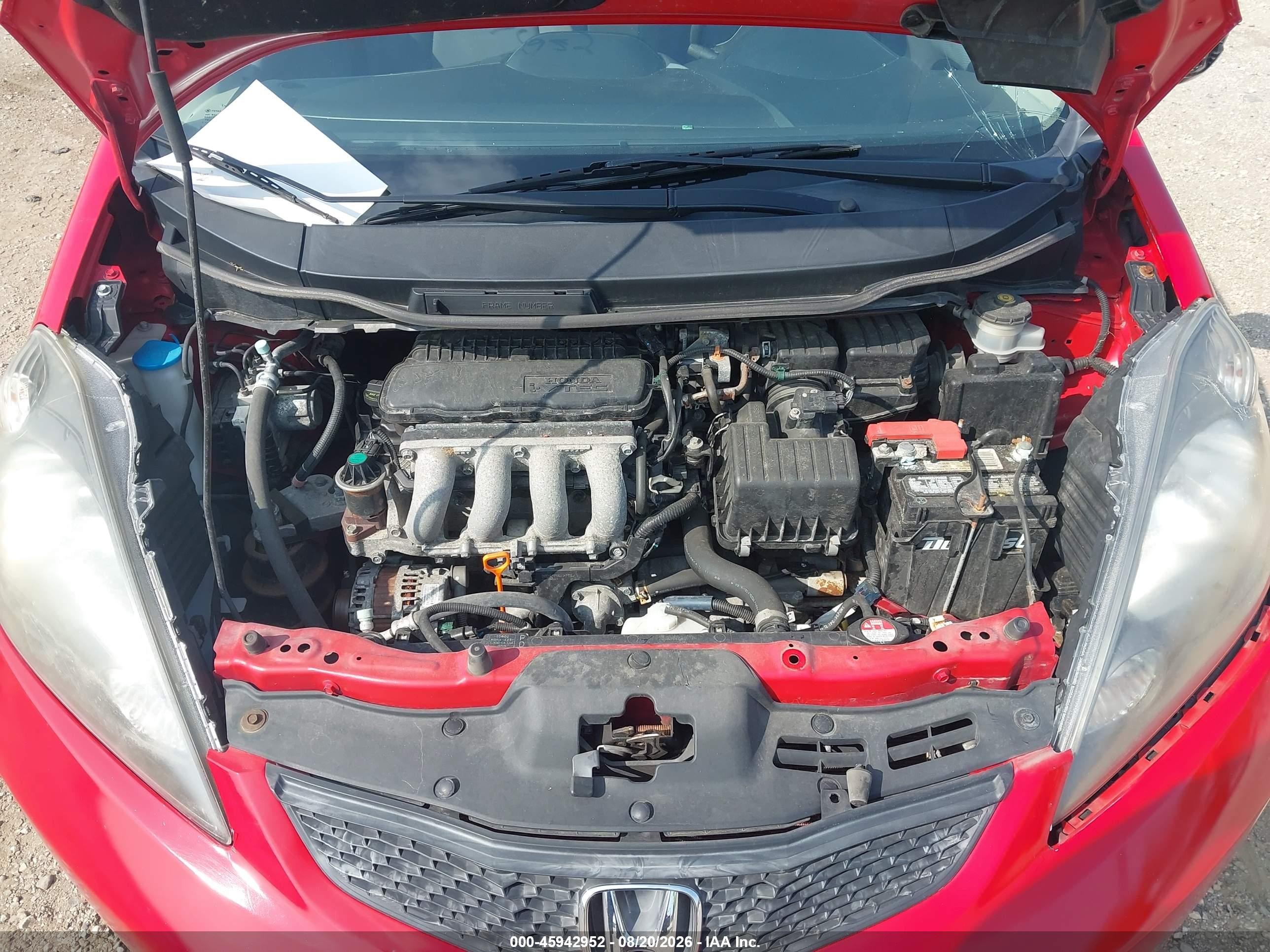 2012 Honda Fit   Red vin: JHMGE8H30CC037404