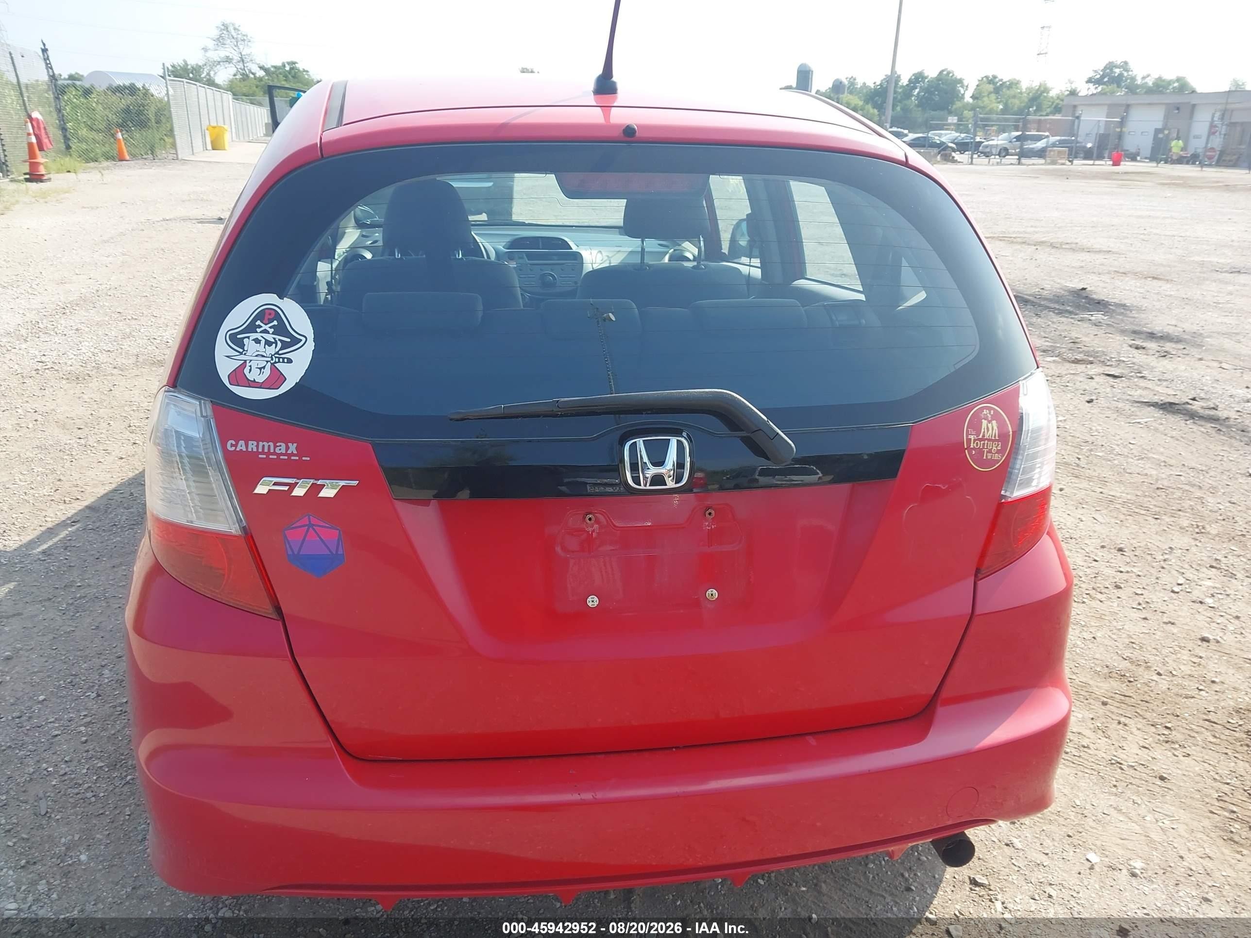 2012 Honda Fit   Red vin: JHMGE8H30CC037404
