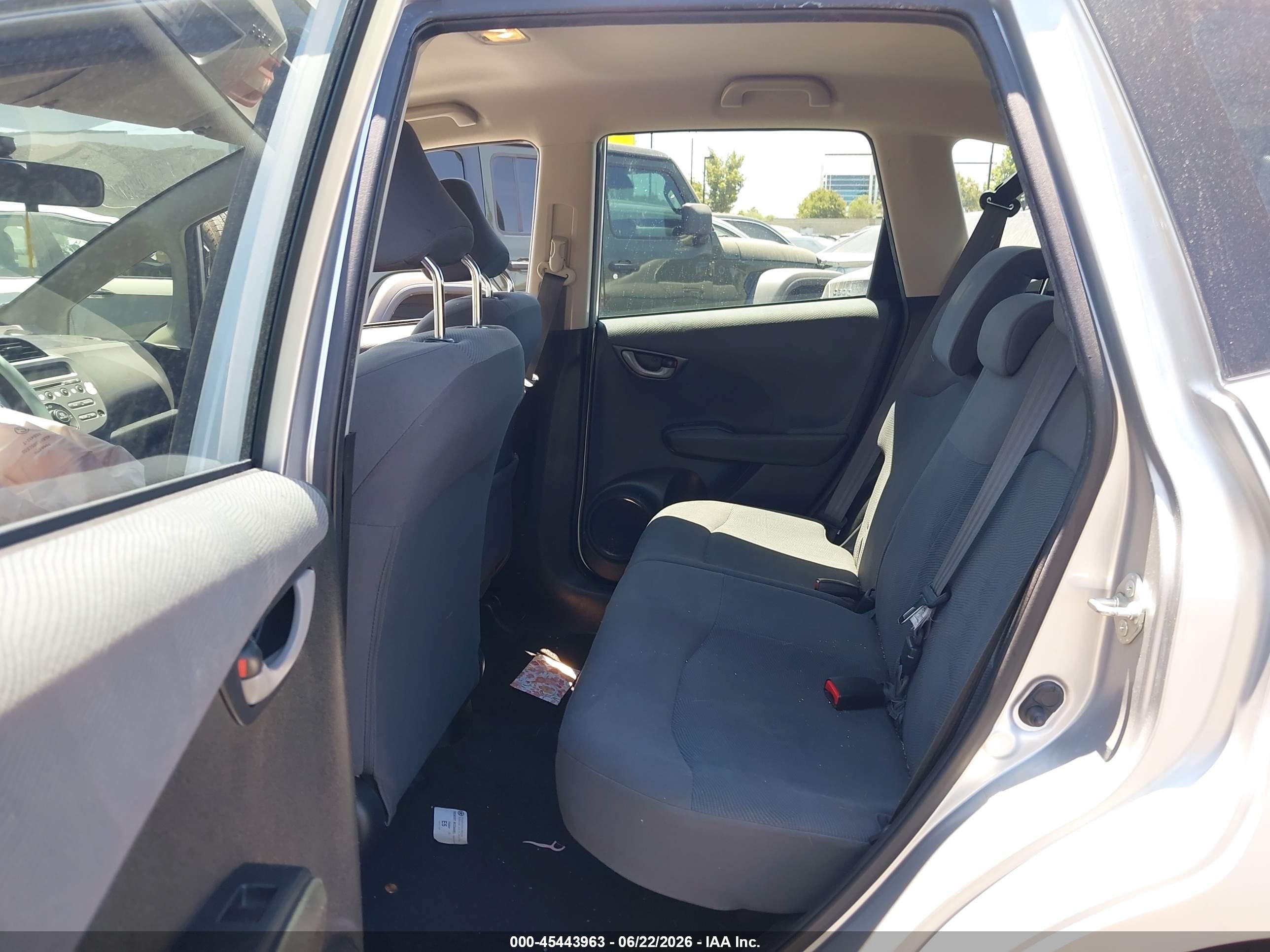 2012 Honda Fit   Silver vin: JHMGE8H30CC037547