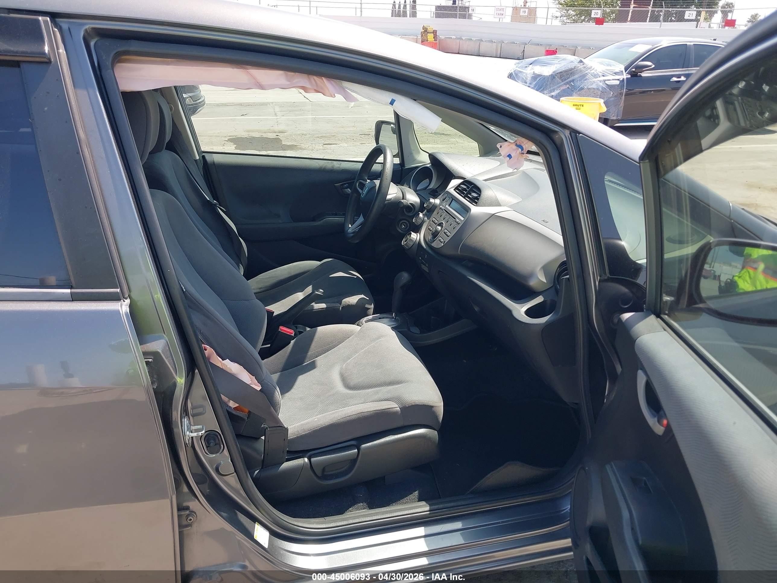 2012 Honda Fit   Gray vin: JHMGE8H30CC037872