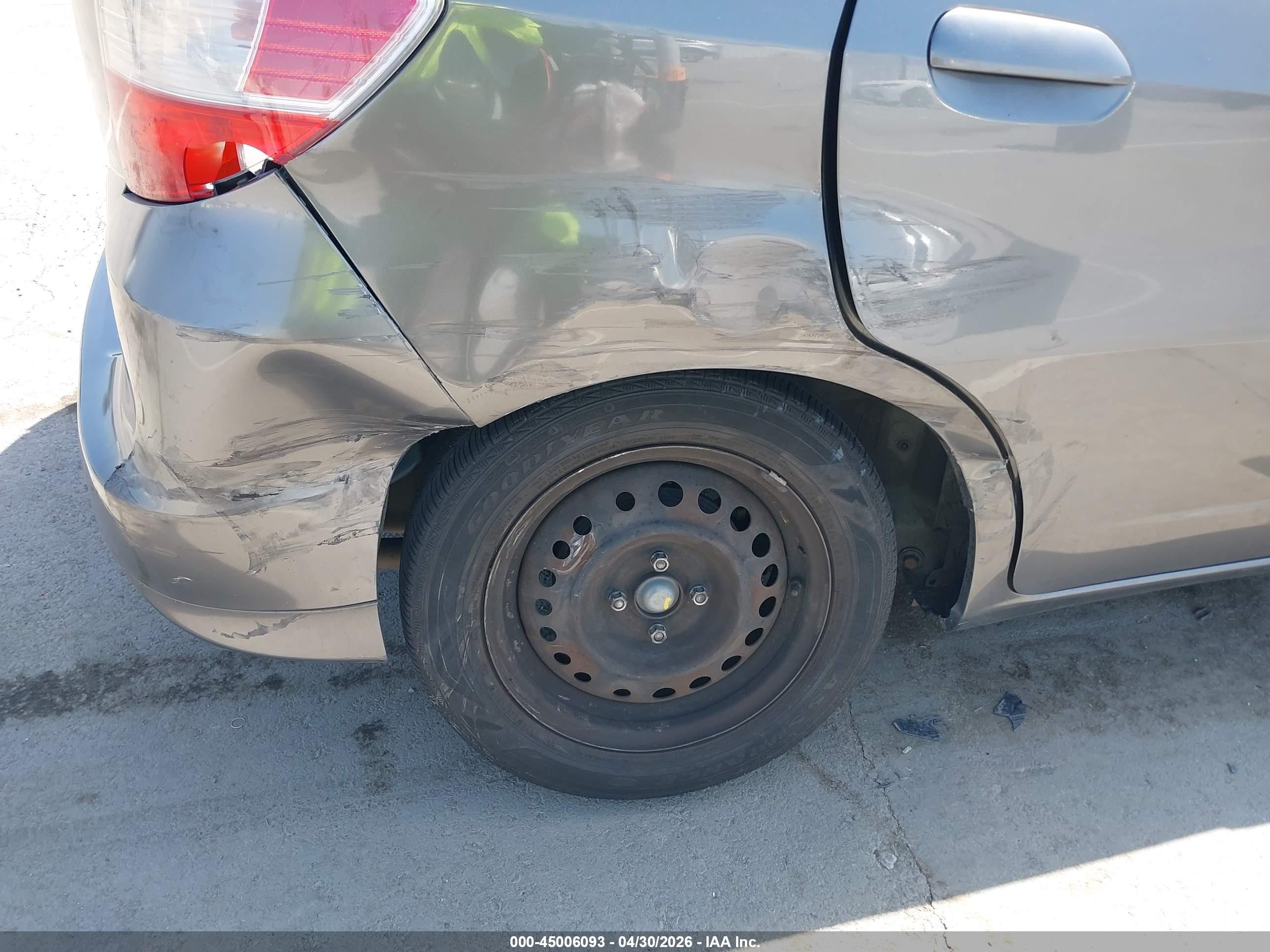 2012 Honda Fit   Gray vin: JHMGE8H30CC037872