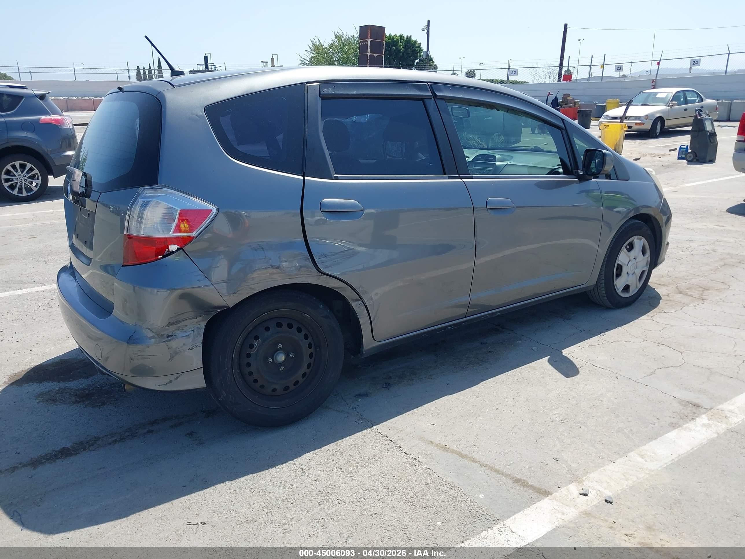 2012 Honda Fit   Gray vin: JHMGE8H30CC037872