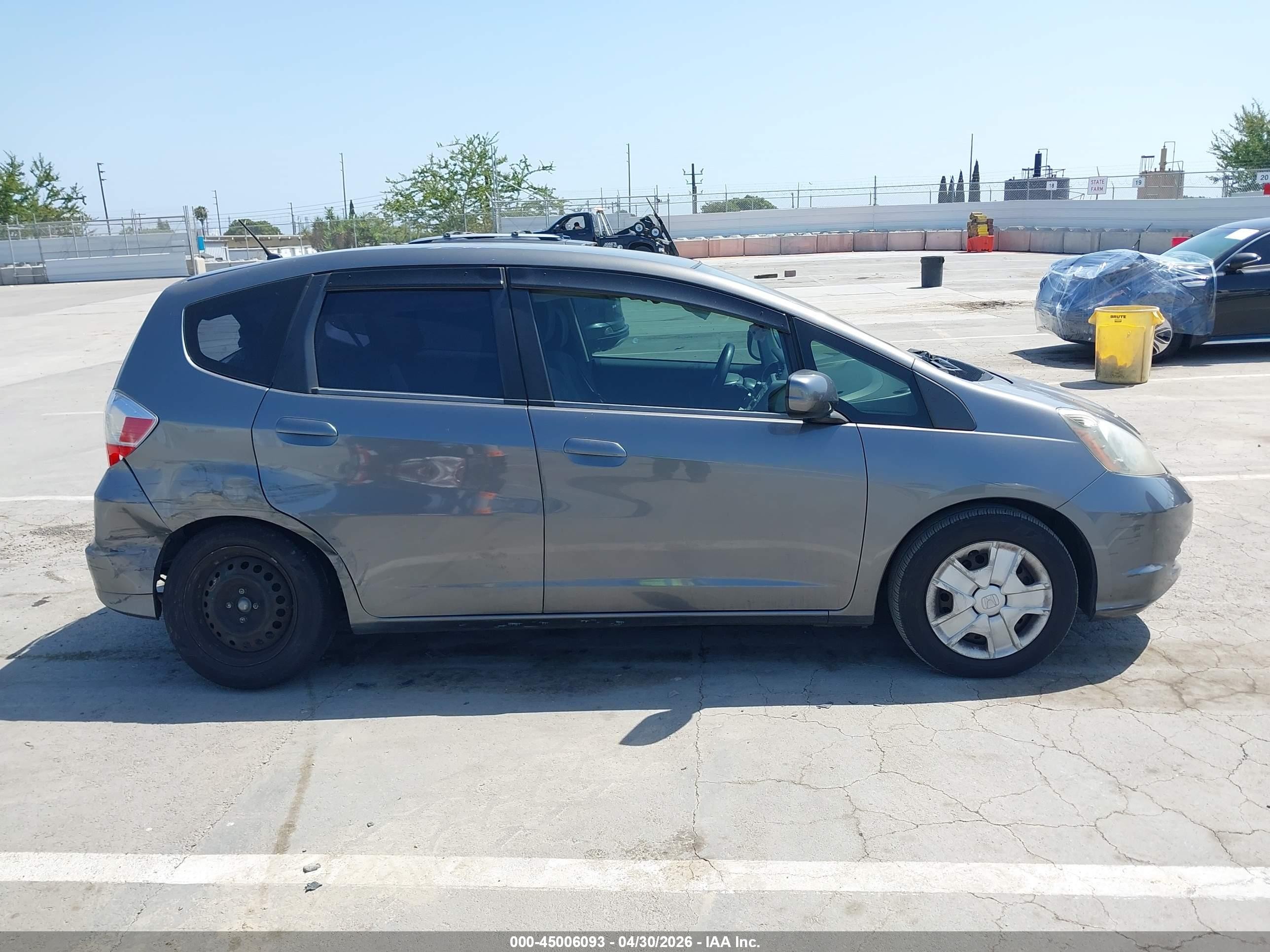 2012 Honda Fit   Gray vin: JHMGE8H30CC037872