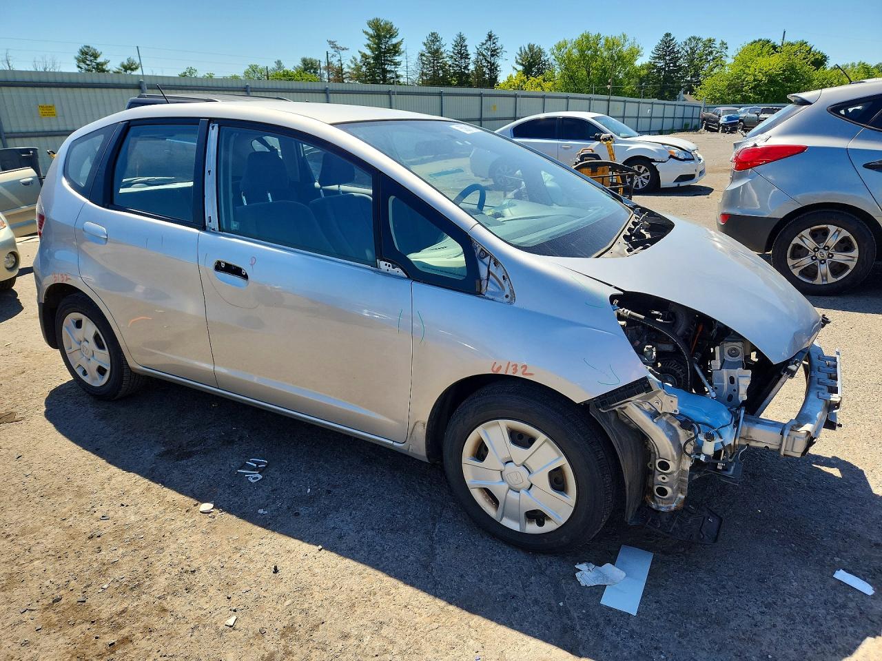 2012 Honda Fit Silver vin: JHMGE8H30CS004411
