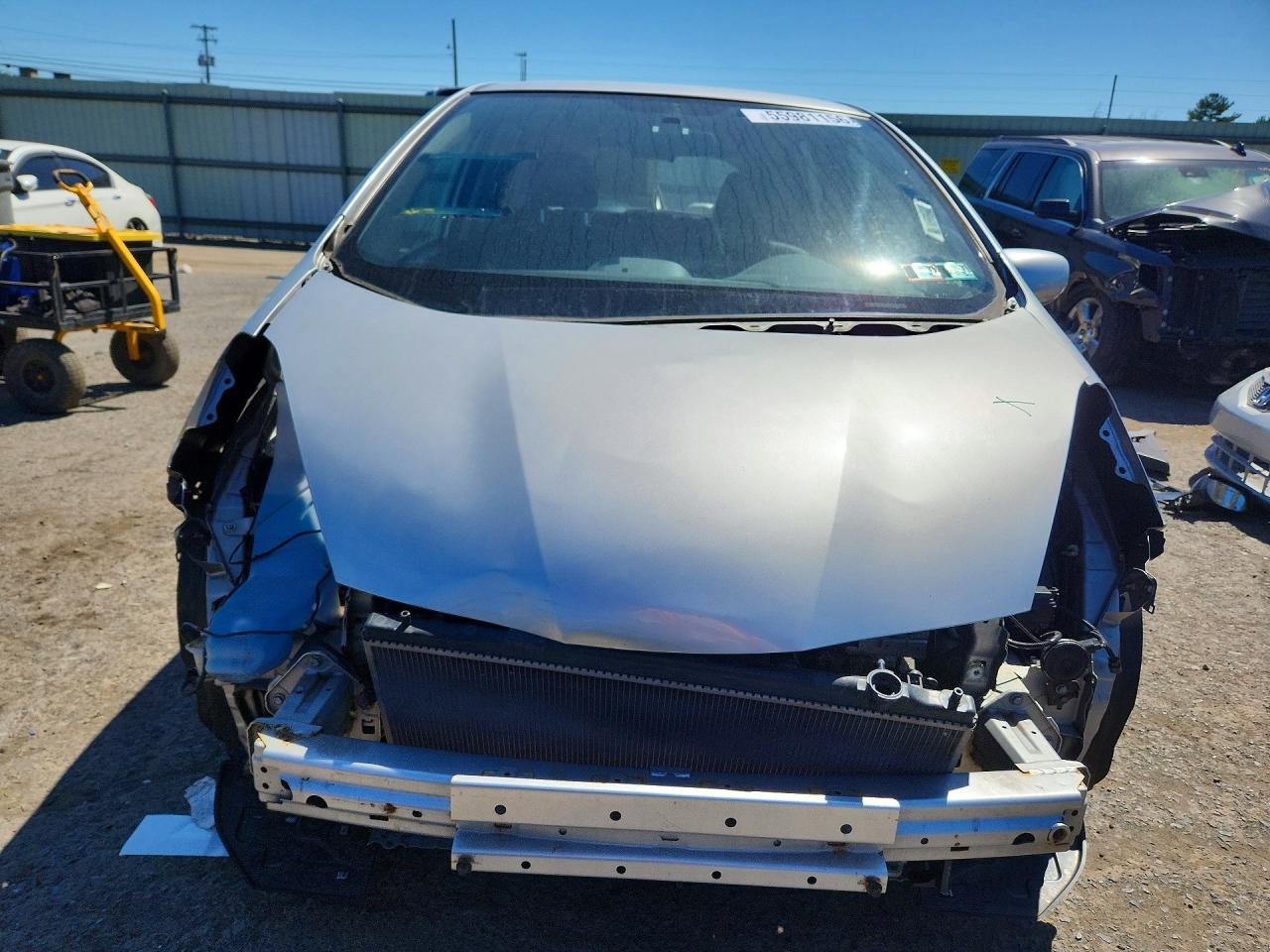 2012 Honda Fit Silver vin: JHMGE8H30CS004411