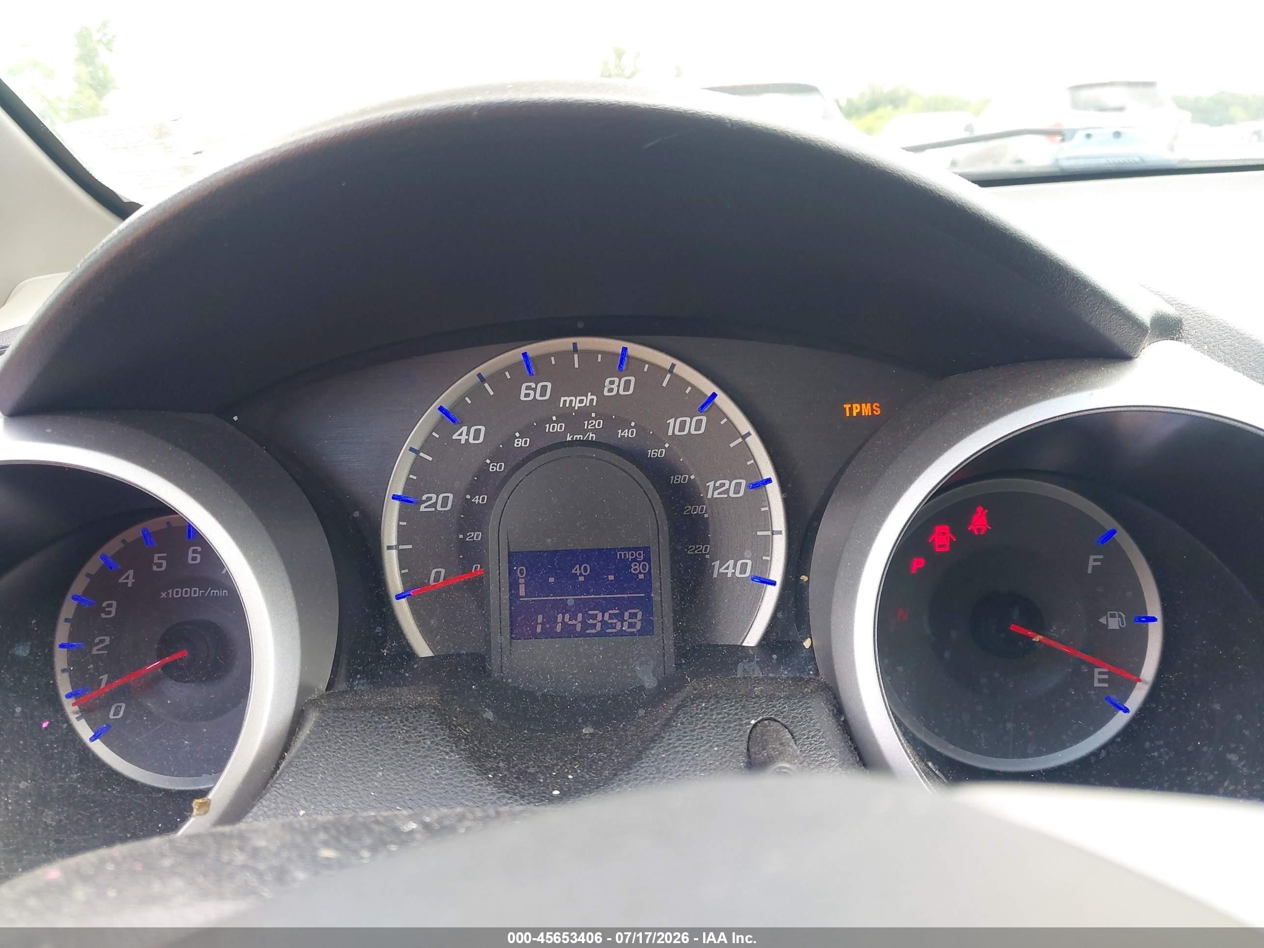 2012 Honda Fit   White vin: JHMGE8H30CS005963