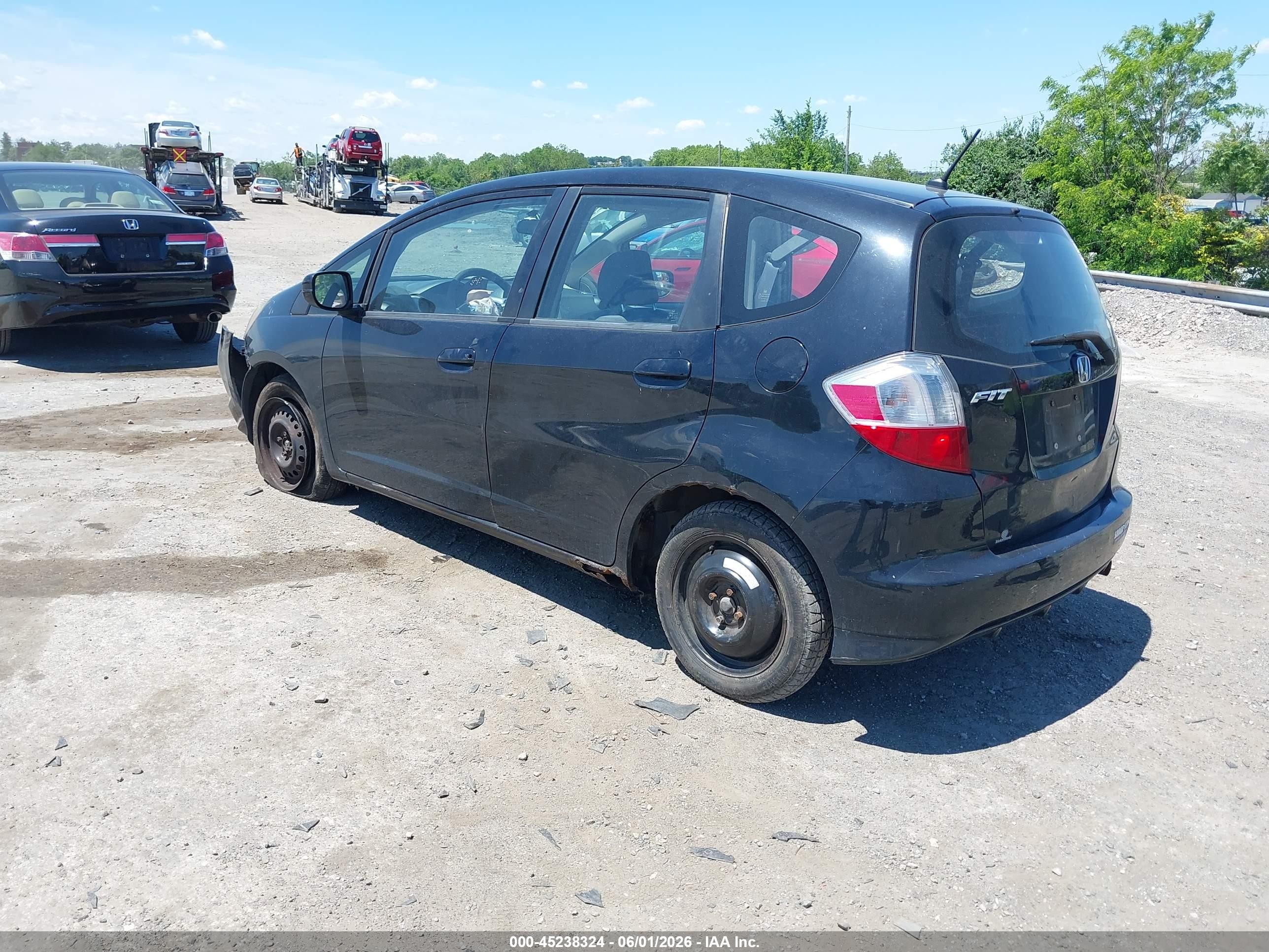 2012 Honda Fit   Black vin: JHMGE8H30CS008121