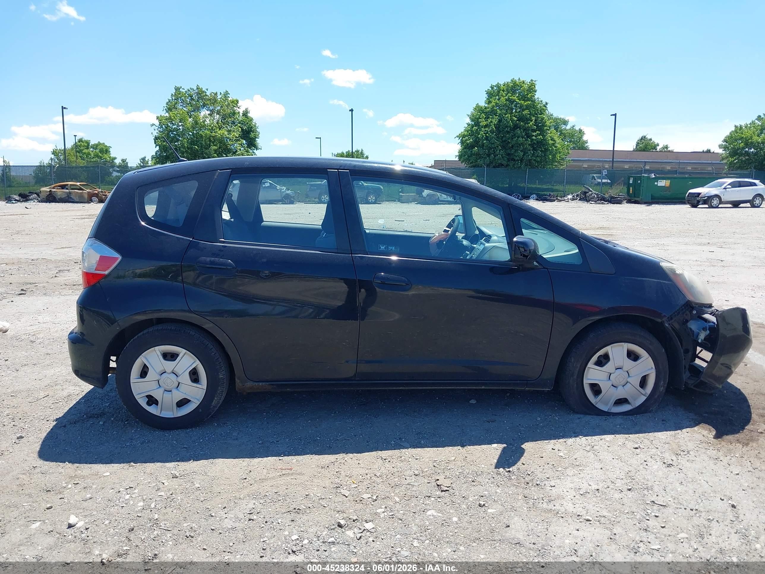 2012 Honda Fit   Black vin: JHMGE8H30CS008121