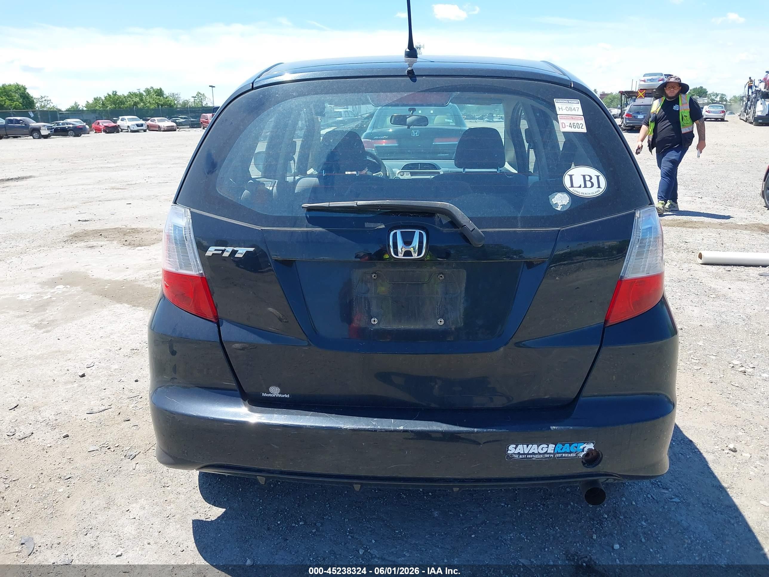 2012 Honda Fit   Black vin: JHMGE8H30CS008121