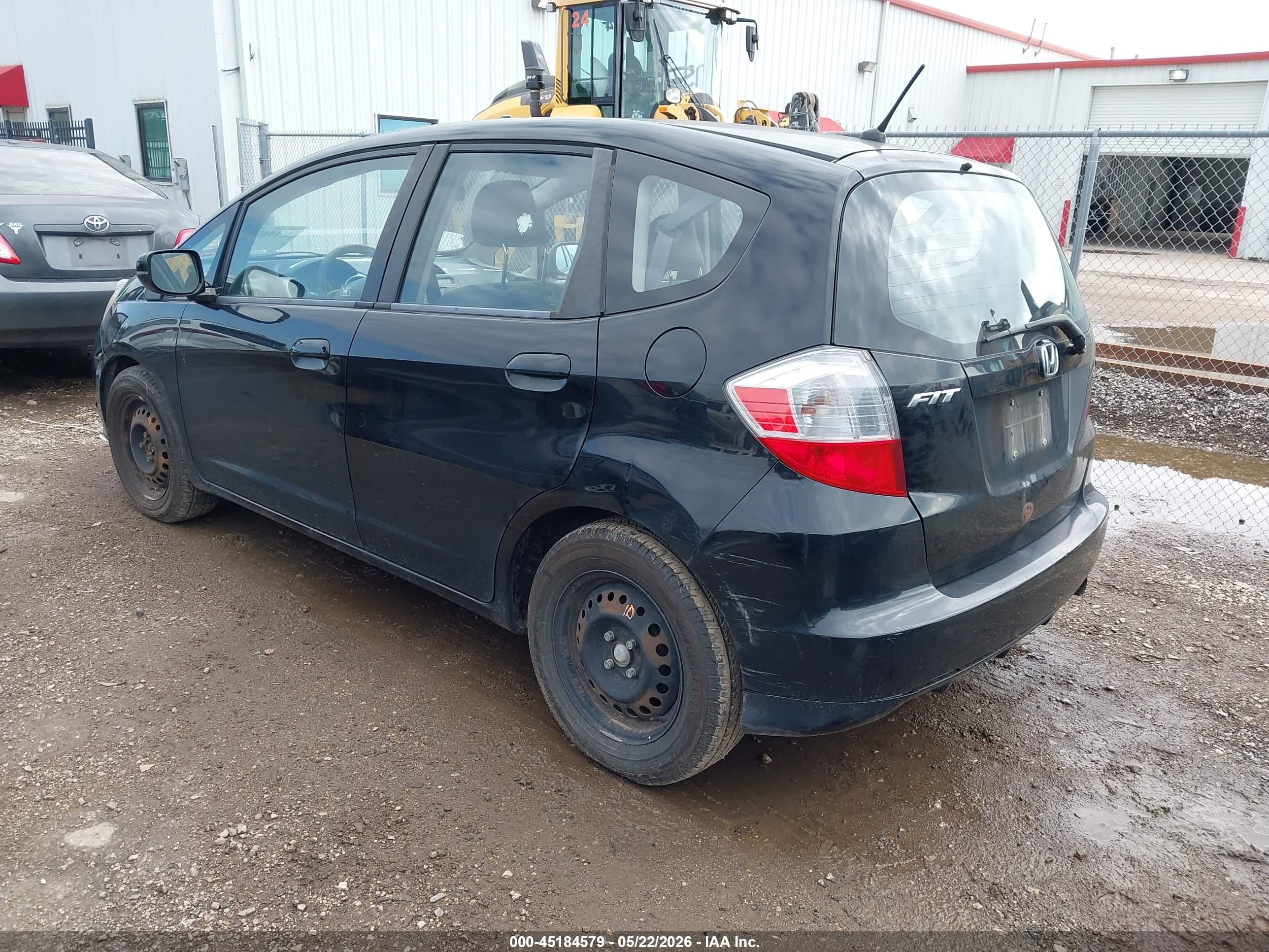 2013 Honda Fit   Black vin: JHMGE8H30DC008261