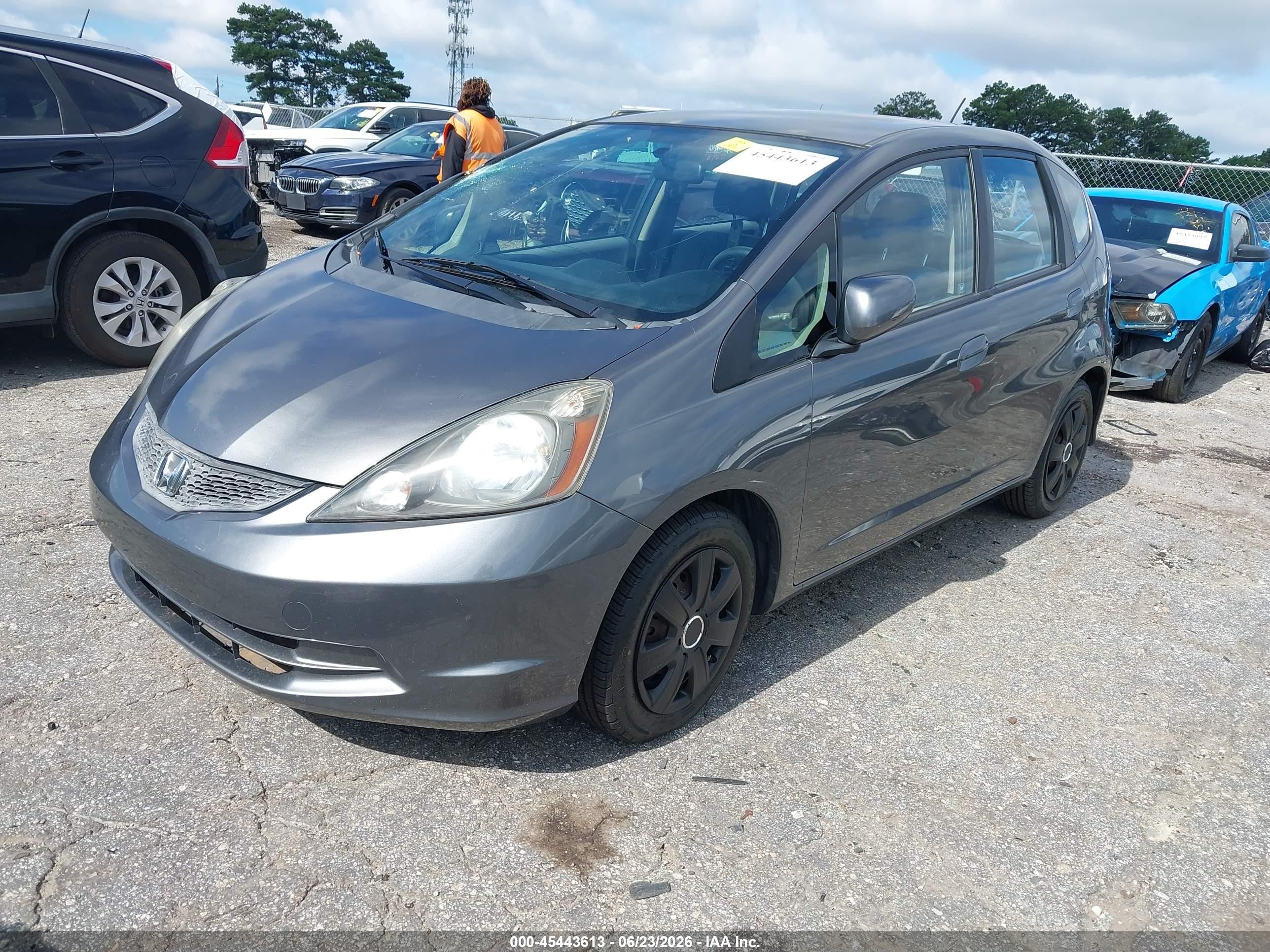 2013 Honda Fit   Gray vin: JHMGE8H30DC012505
