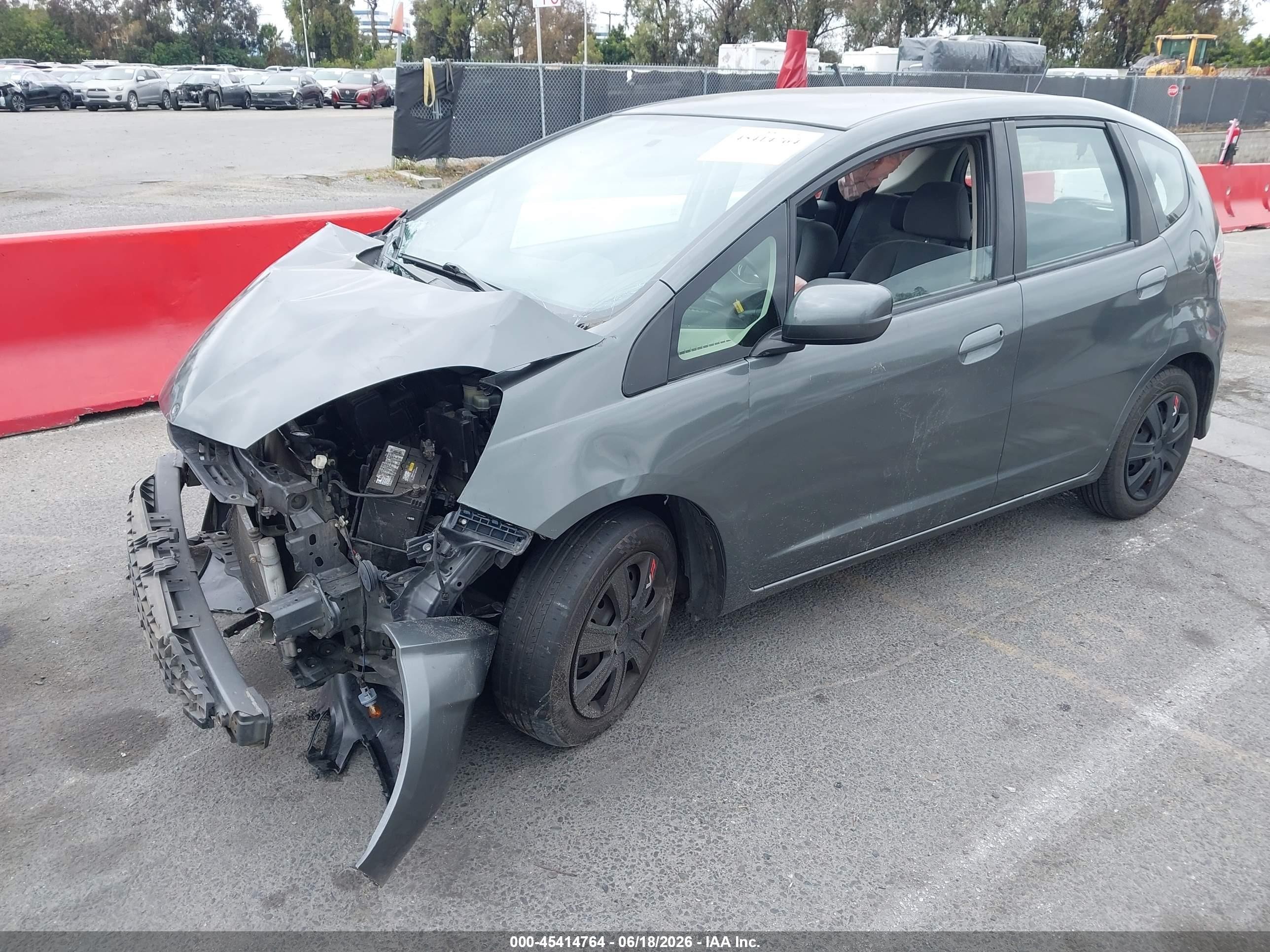 2013 Honda Fit   Gold vin: JHMGE8H30DC034570
