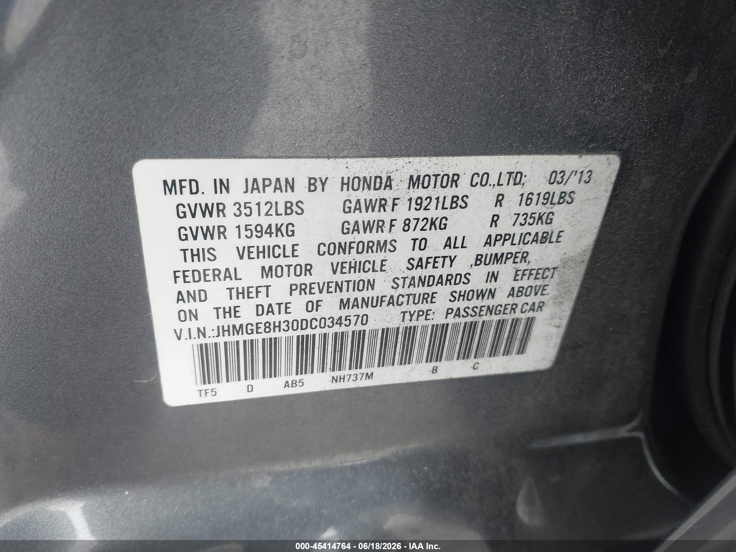 2013 Honda Fit   Gold vin: JHMGE8H30DC034570