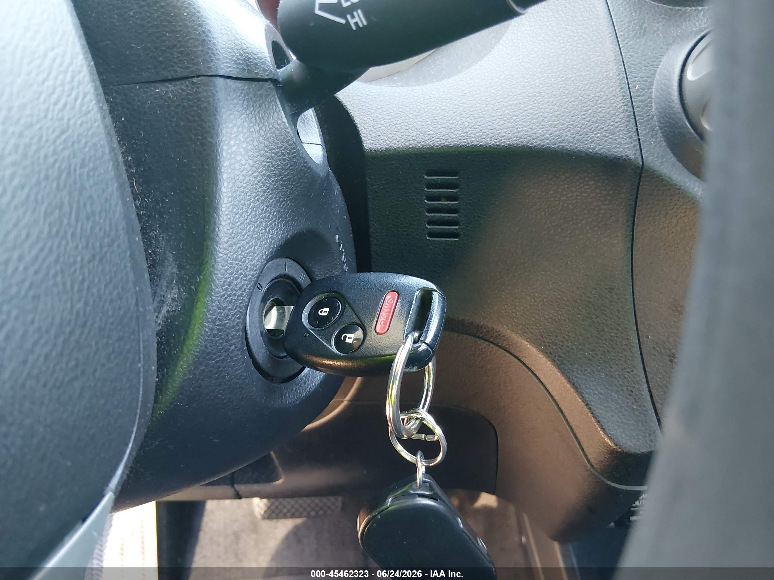 2013 Honda Fit   Red vin: JHMGE8H30DC039803
