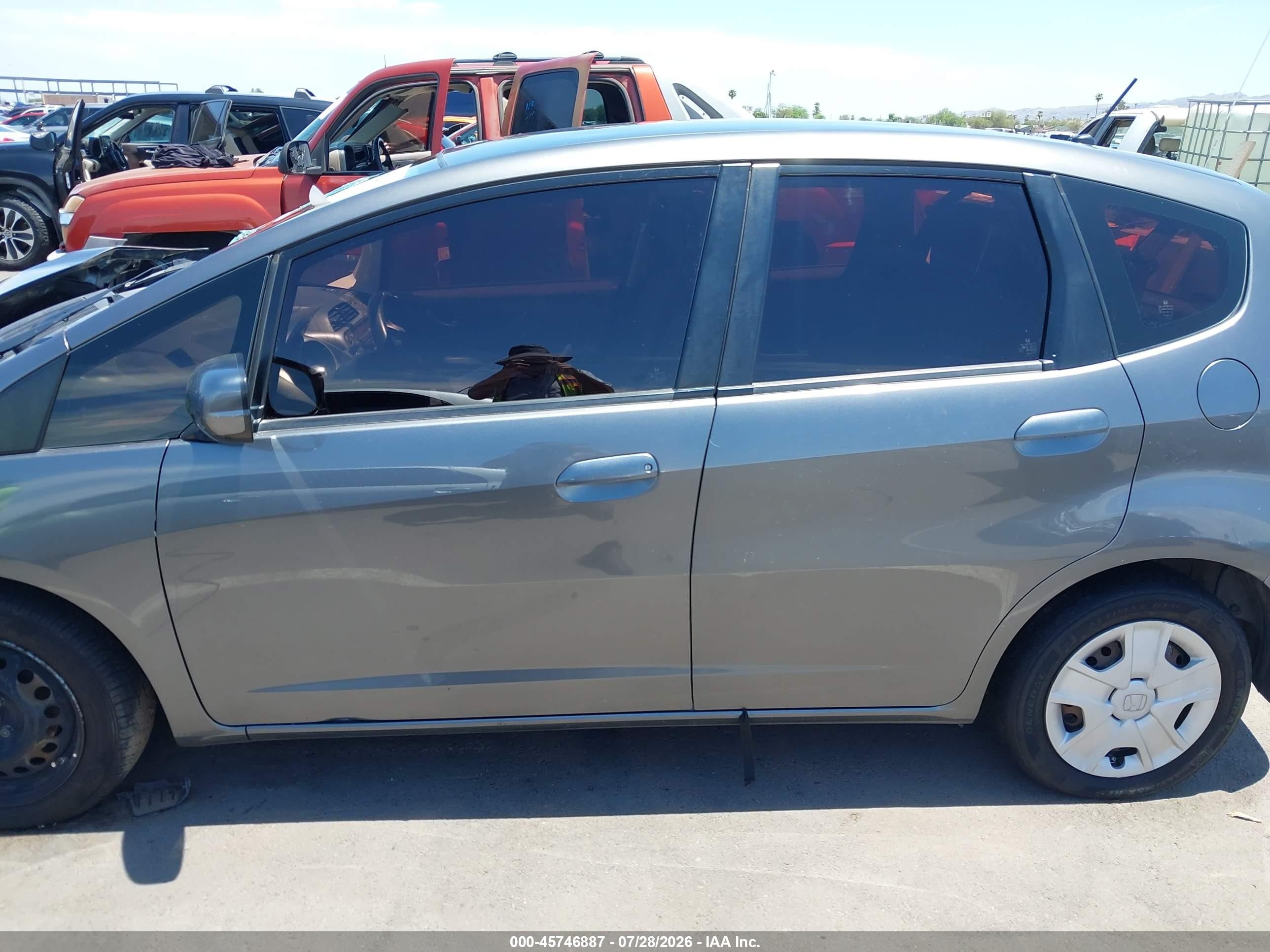 2013 Honda Fit   Gray vin: JHMGE8H30DC056746