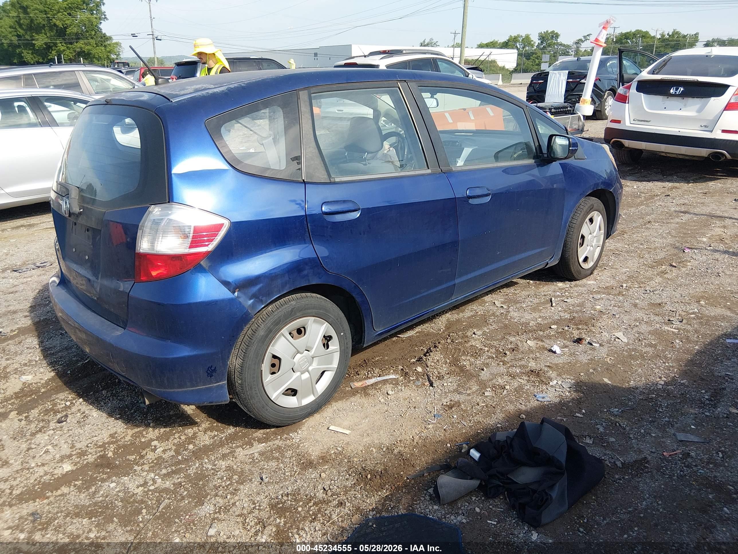 2013 Honda Fit   Gray vin: JHMGE8H30DC078262