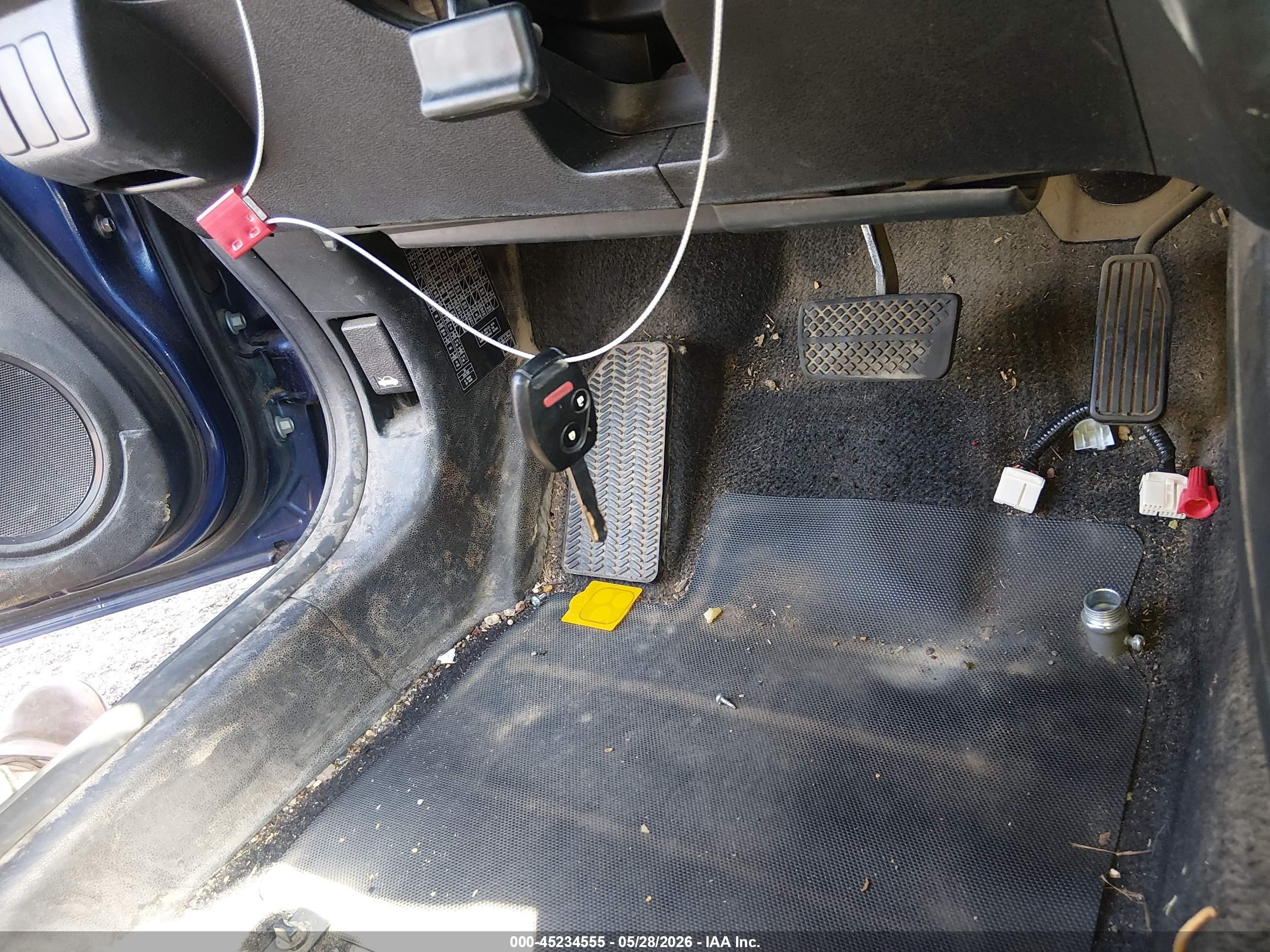 2013 Honda Fit   Gray vin: JHMGE8H30DC078262