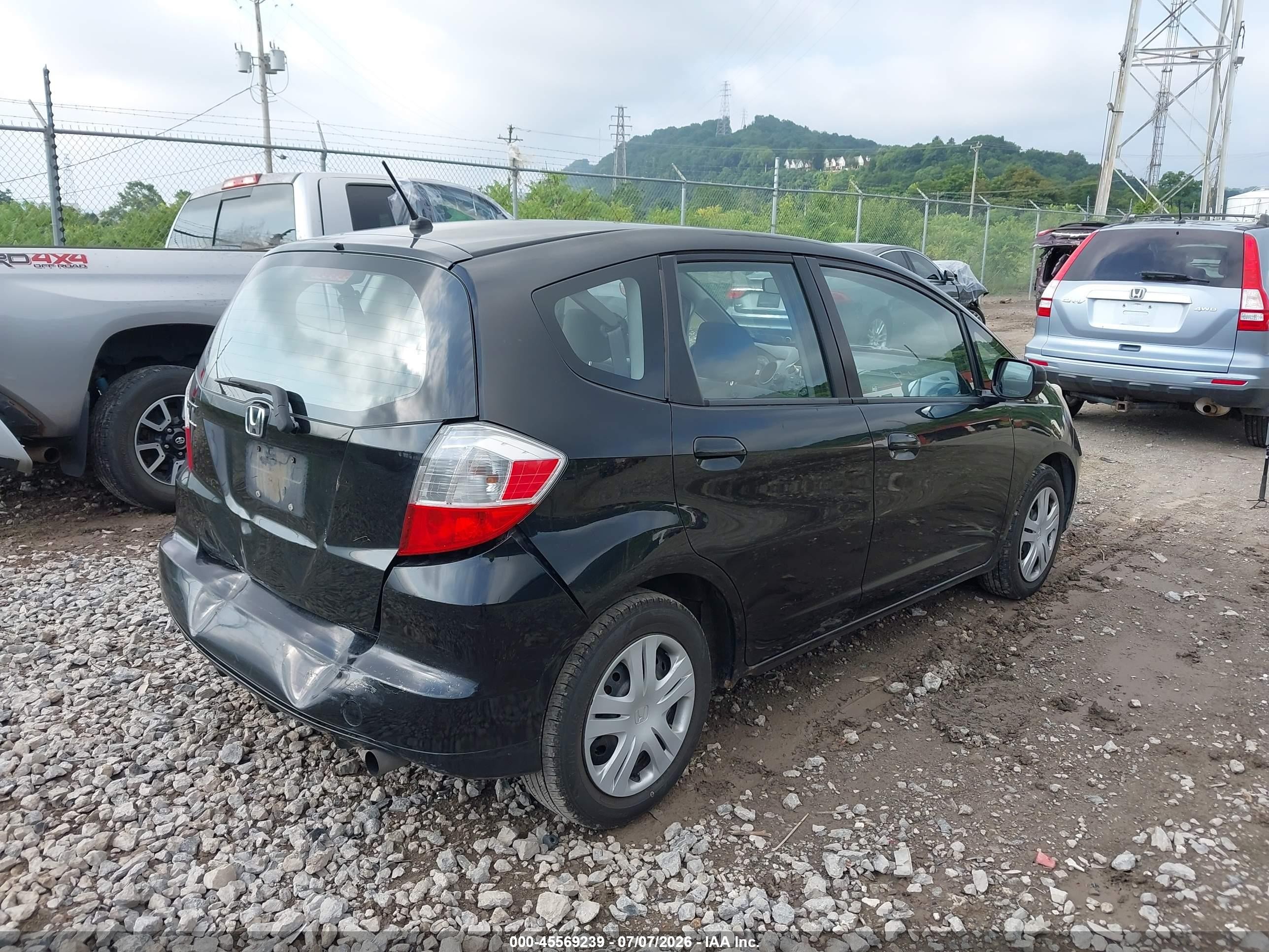 2011 Honda Fit   Black vin: JHMGE8H31BC010646