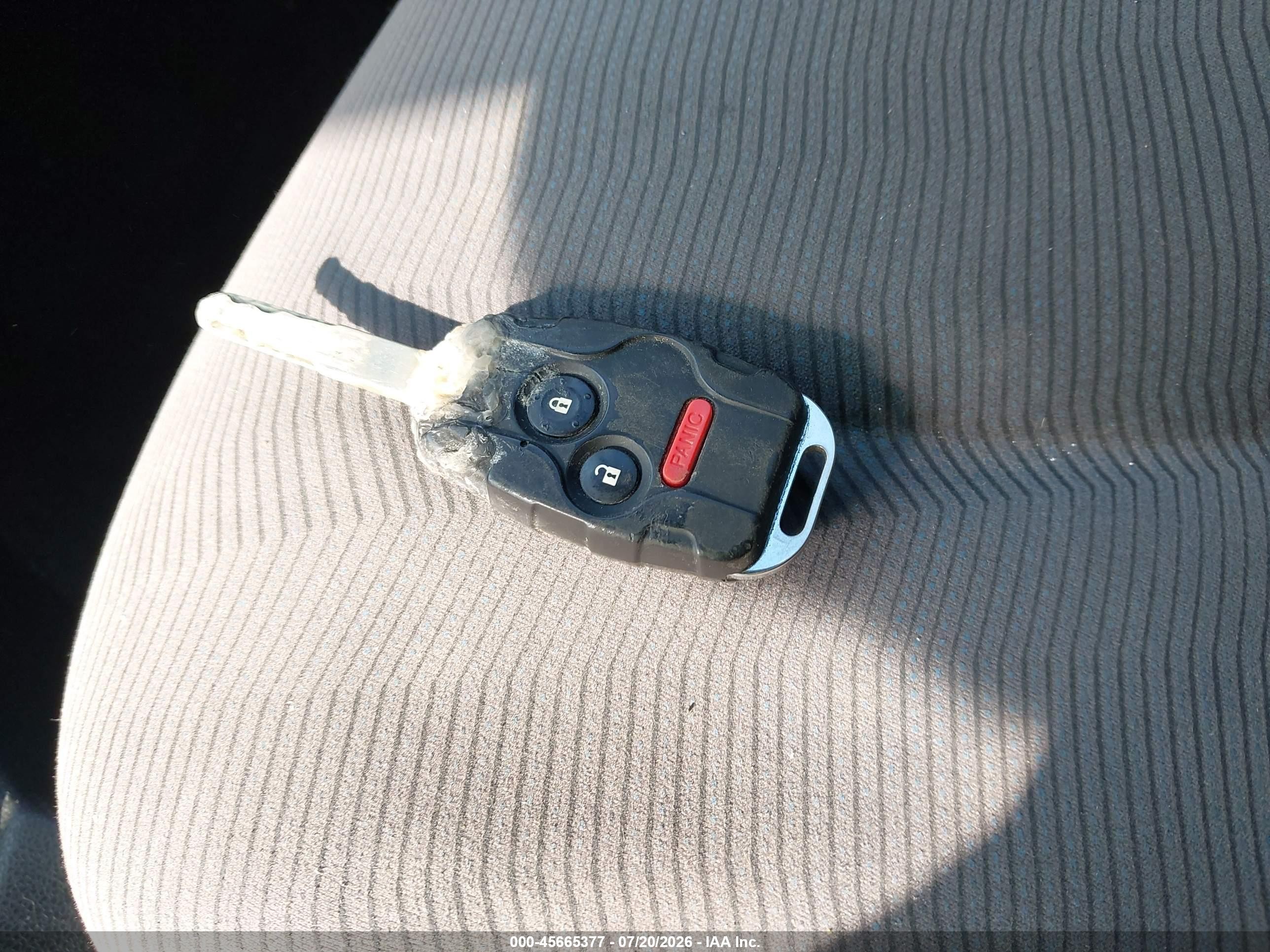 2011 Honda Fit   Silver vin: JHMGE8H31BC013451