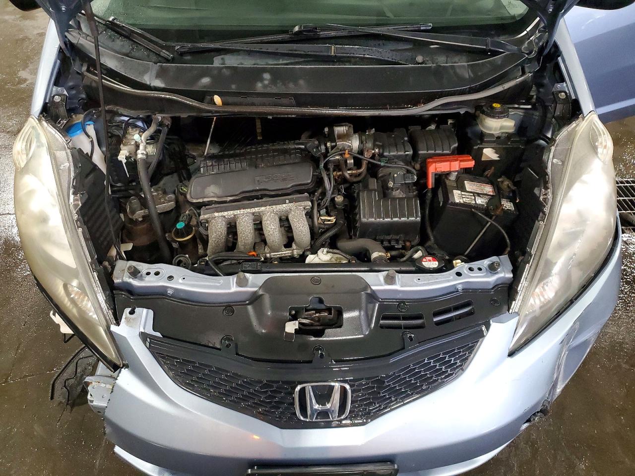 2011 Honda Fit Blue vin: JHMGE8H31BC025180
