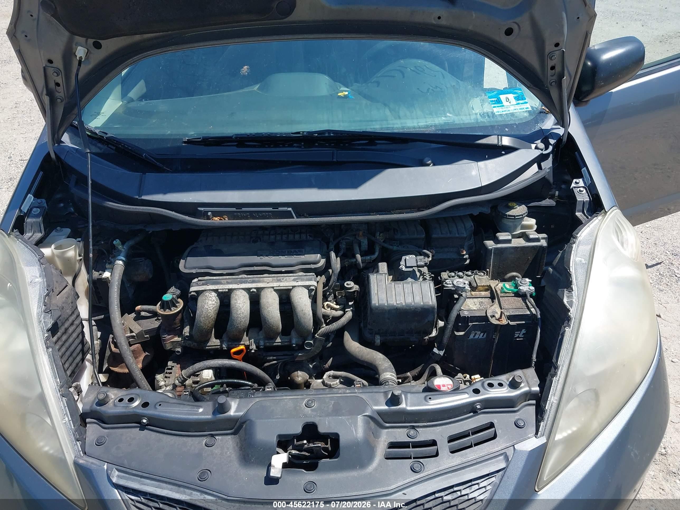 2011 Honda Fit   Gray vin: JHMGE8H31BS007395