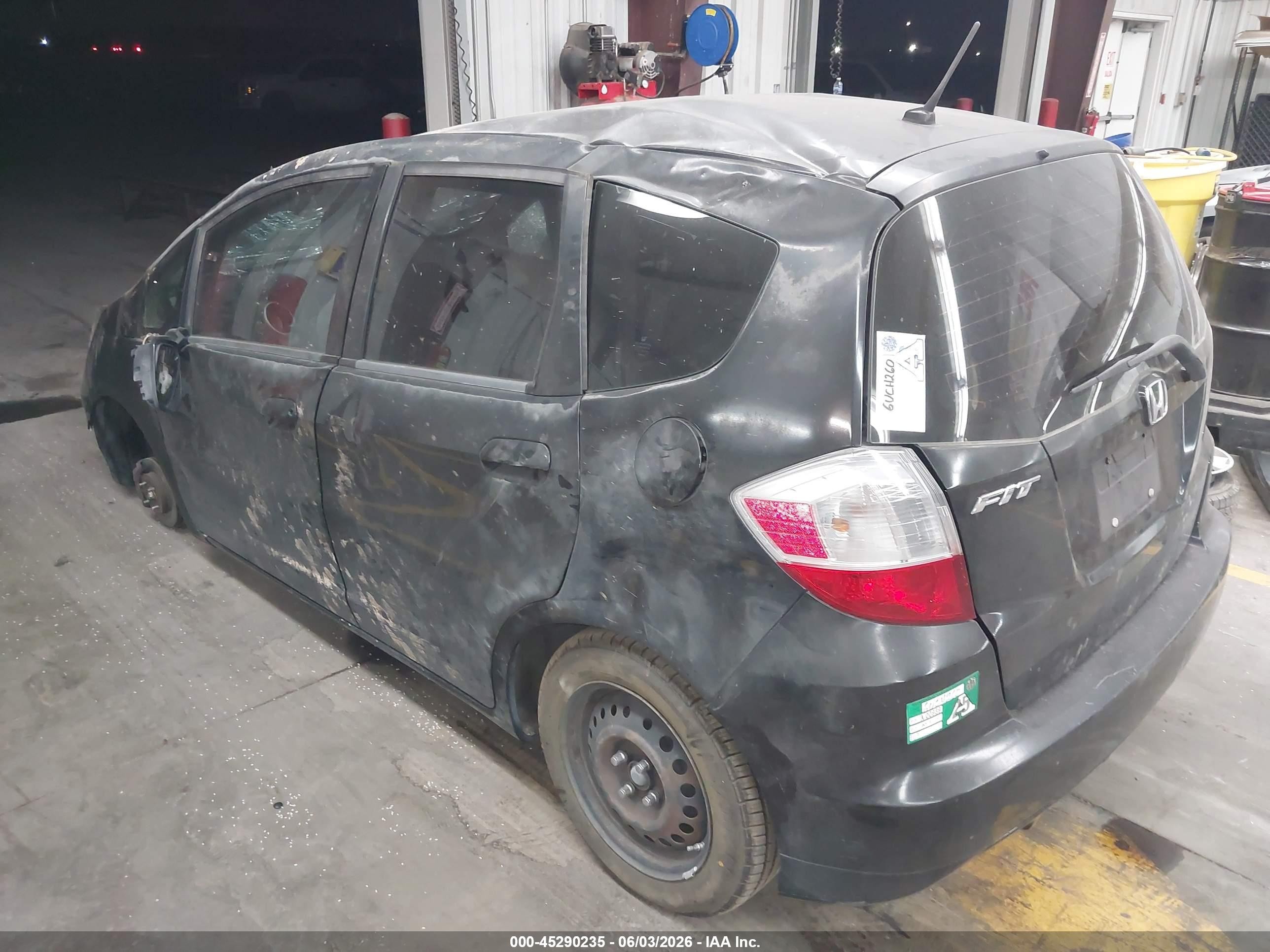 2012 Honda Fit   Black vin: JHMGE8H31CS001338