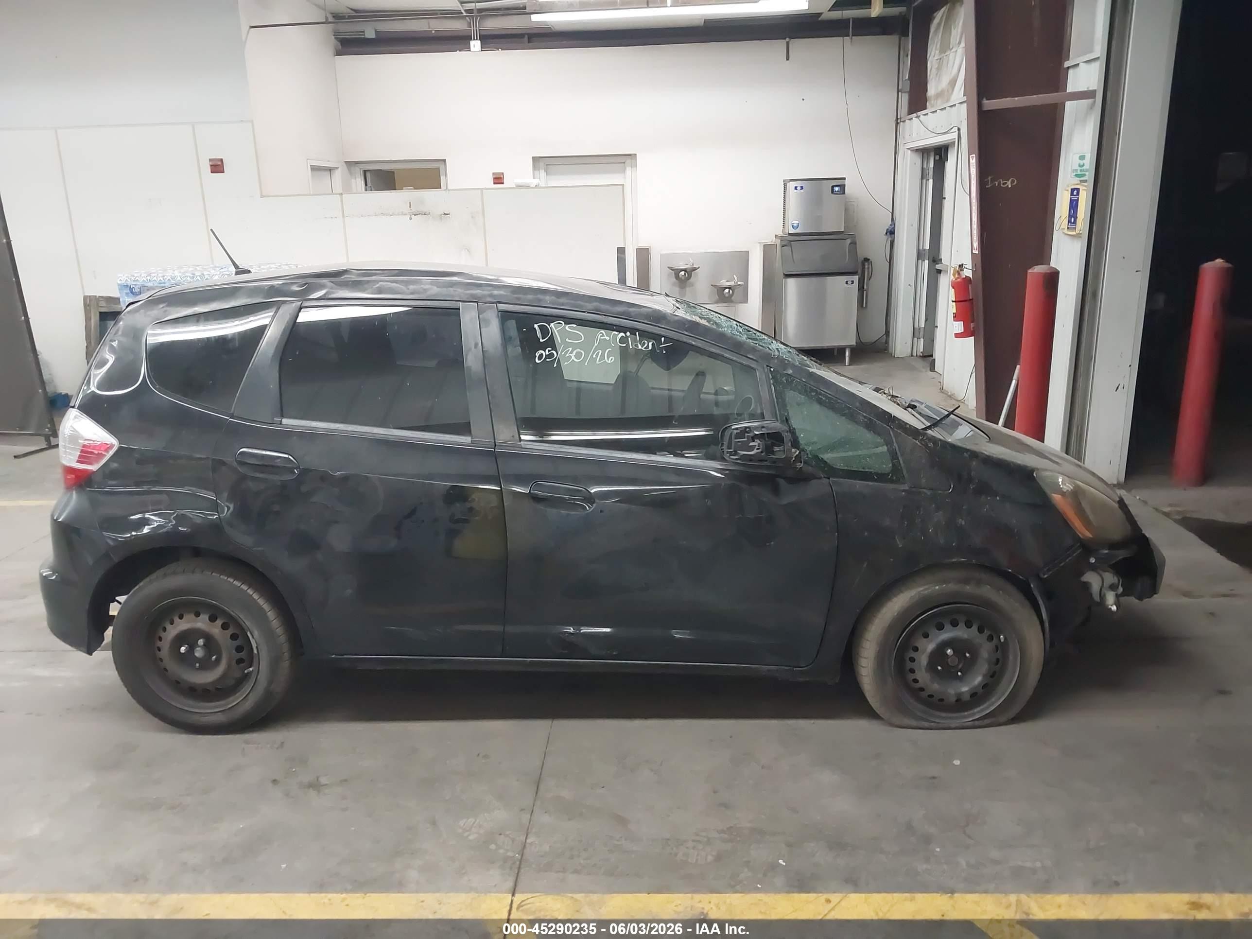 2012 Honda Fit   Black vin: JHMGE8H31CS001338