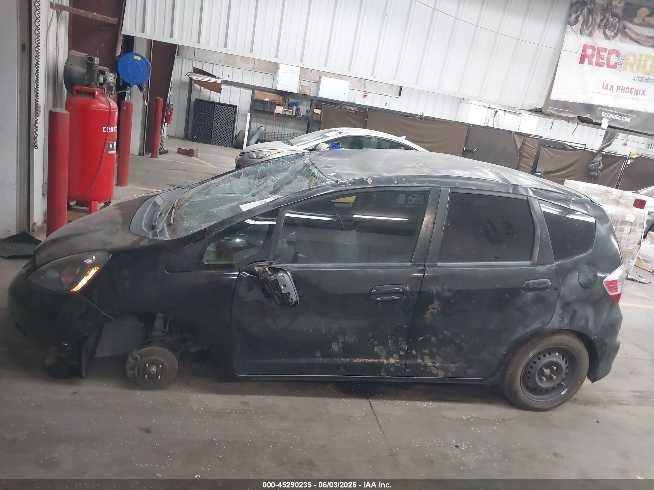 2012 Honda Fit   Black vin: JHMGE8H31CS001338