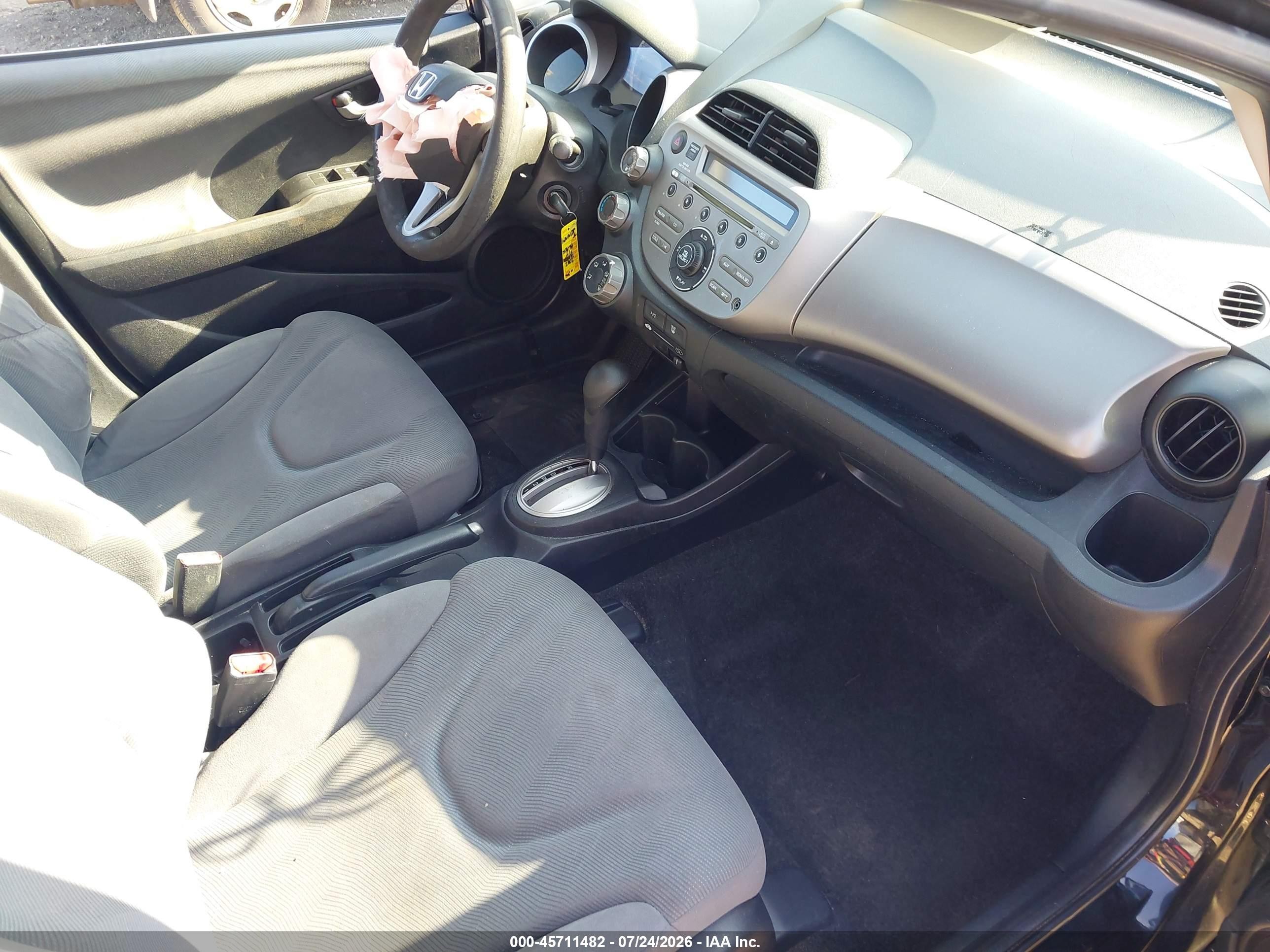 2012 Honda Fit   Black vin: JHMGE8H31CS002621