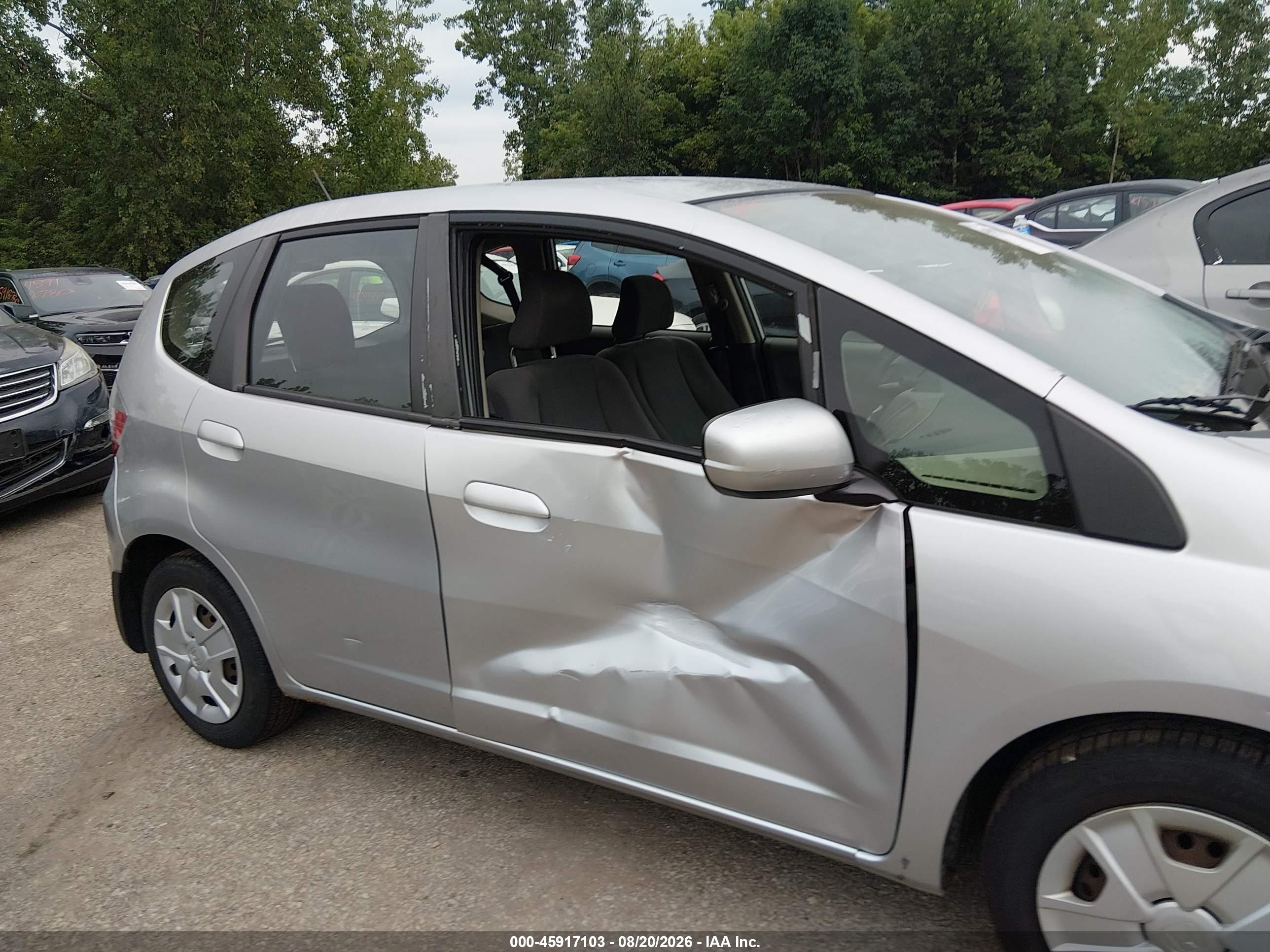 2012 Honda Fit   Silver vin: JHMGE8H31CS005261