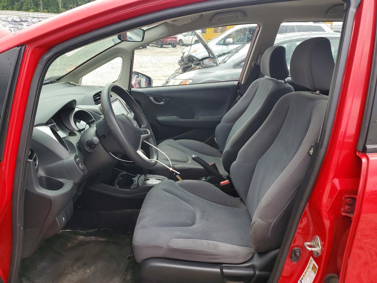 2013 Honda Fit Red vin: JHMGE8H31DC007779