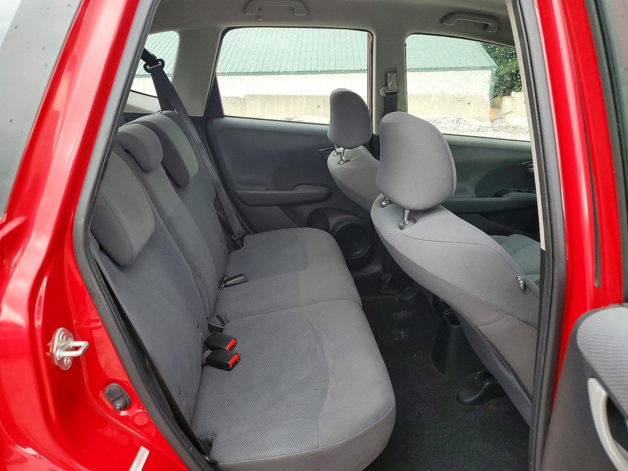 2013 Honda Fit Red vin: JHMGE8H31DC007779