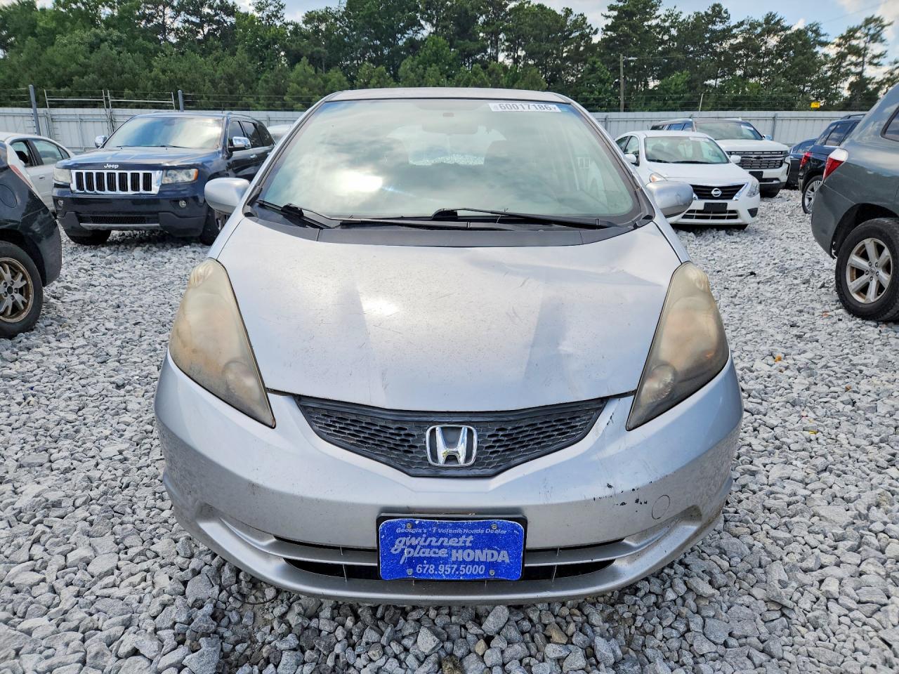 2013 Honda Fit Automa Silver vin: JHMGE8H31DC010472