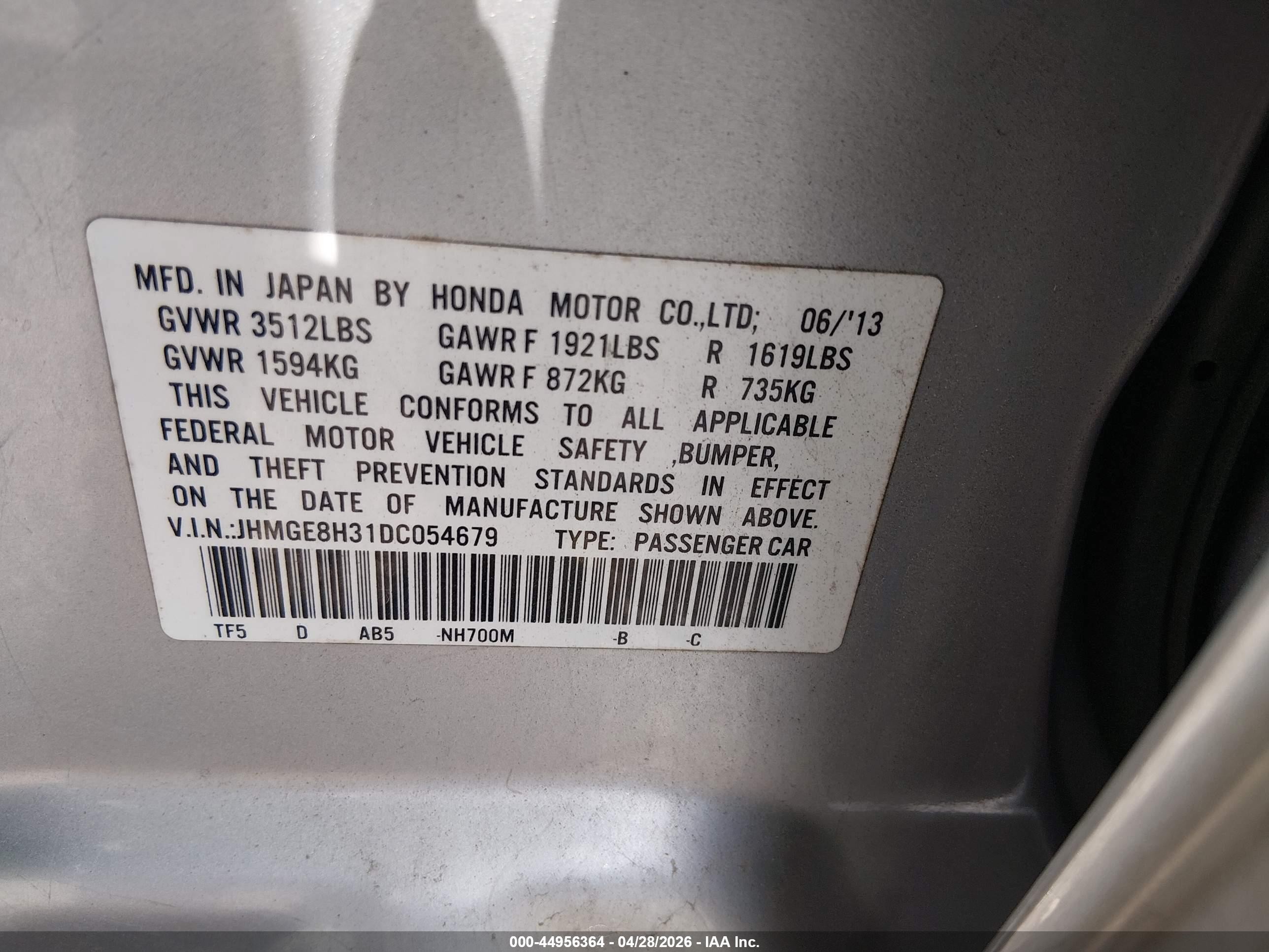 2013 Honda Fit Silver vin: JHMGE8H31DC054679