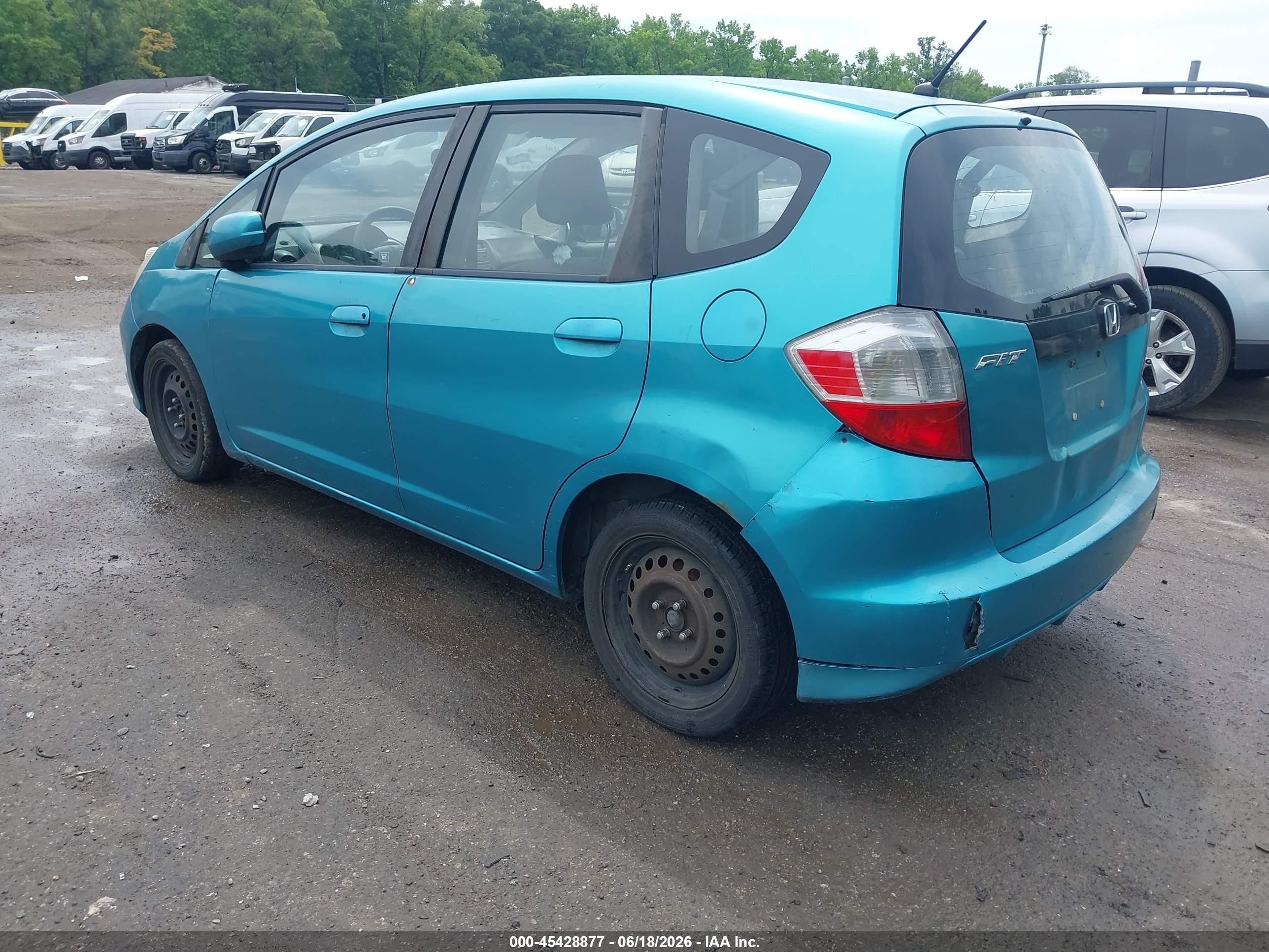 2013 Honda Fit   Blue vin: JHMGE8H31DC061793