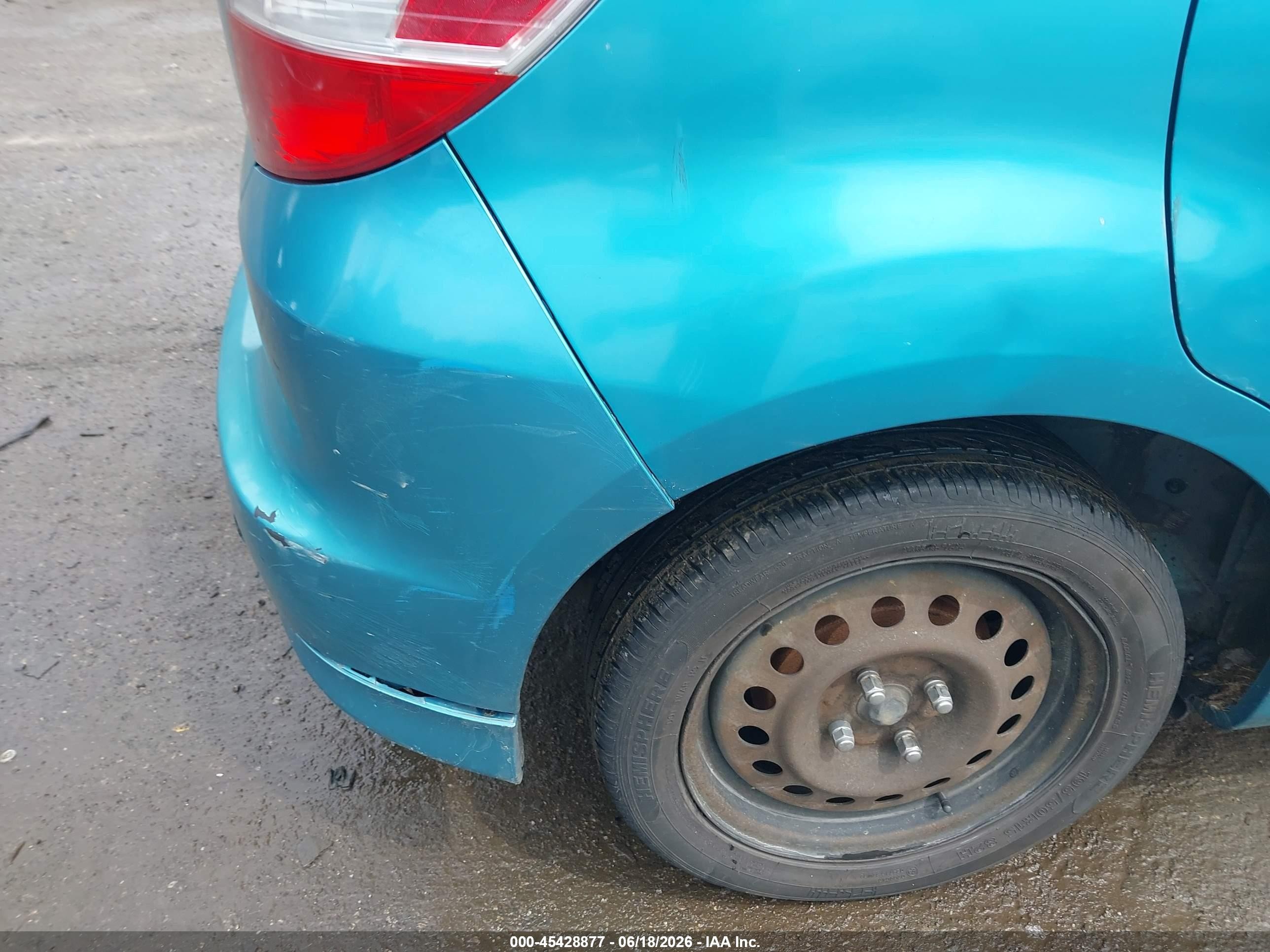 2013 Honda Fit   Blue vin: JHMGE8H31DC061793