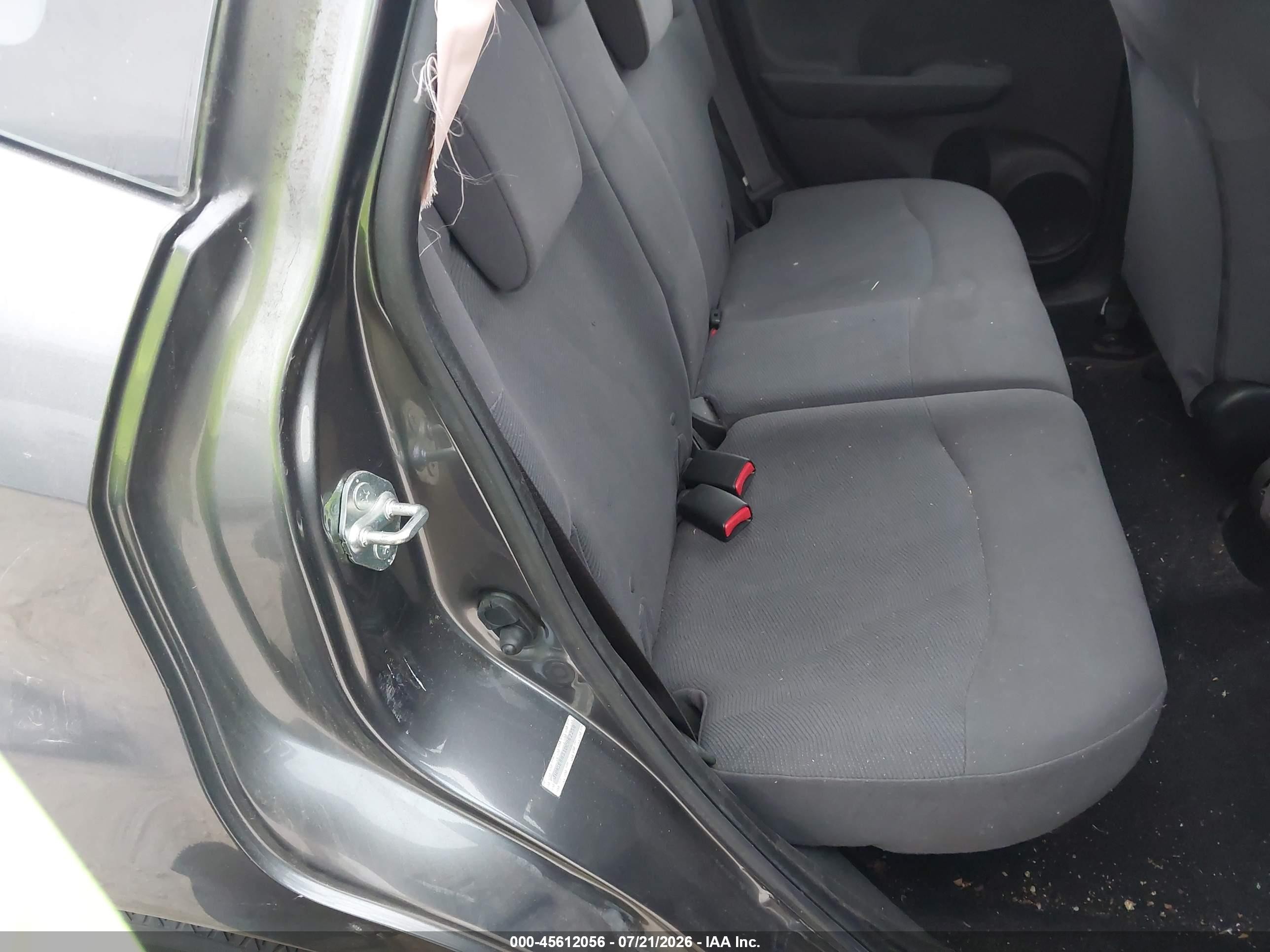 2013 Honda Fit Gray vin: JHMGE8H31DC062250