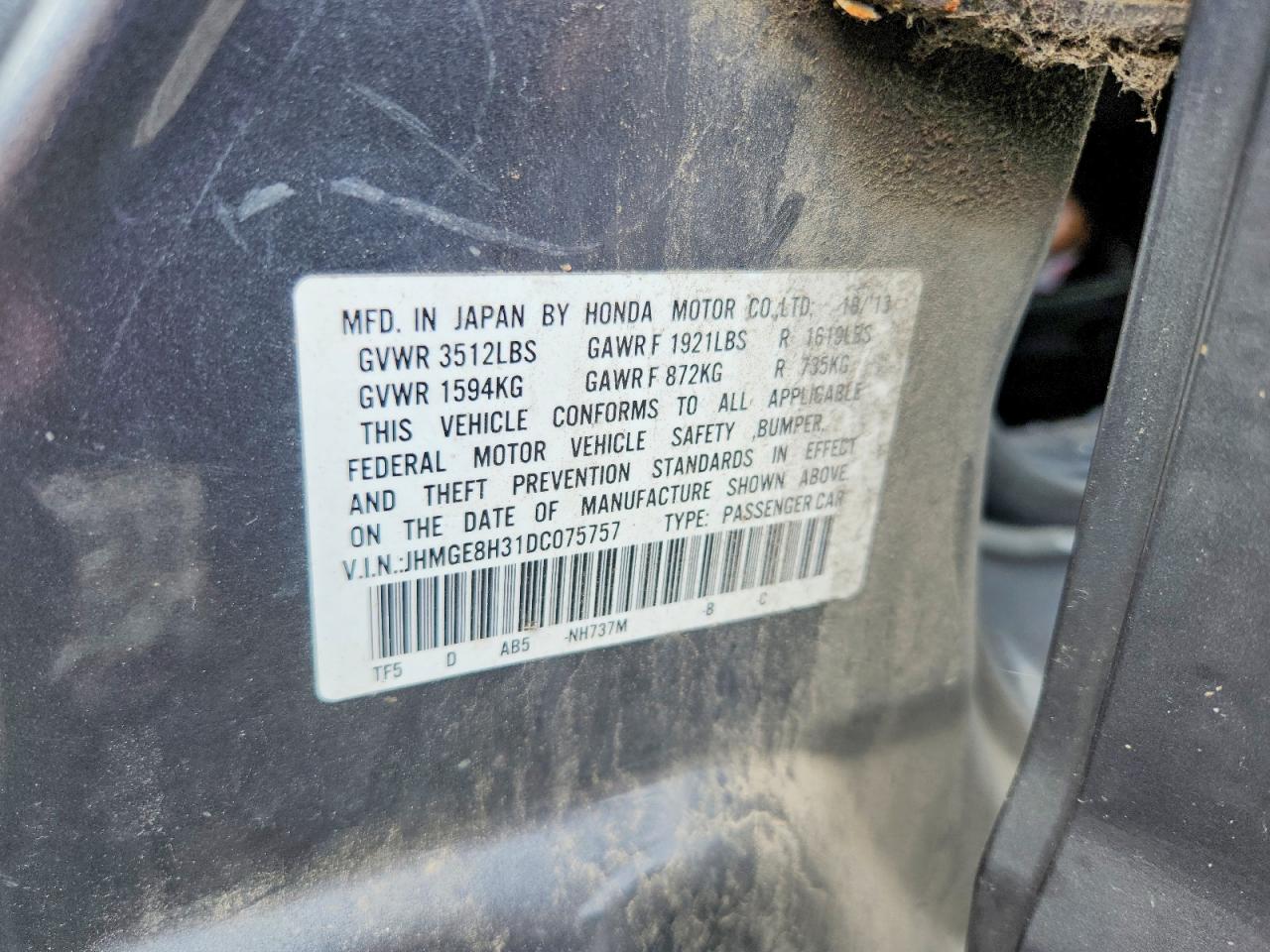 2013 Honda Fit Silver vin: JHMGE8H31DC075757