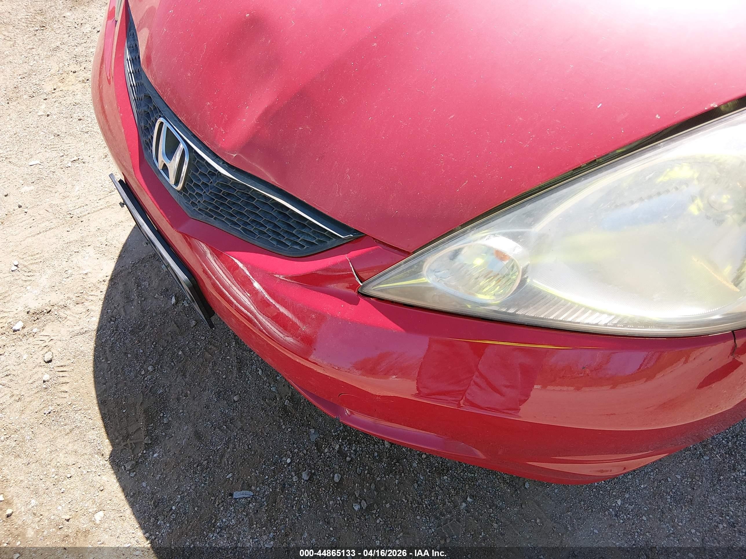 2013 Honda Fit Red vin: JHMGE8H31DC078819