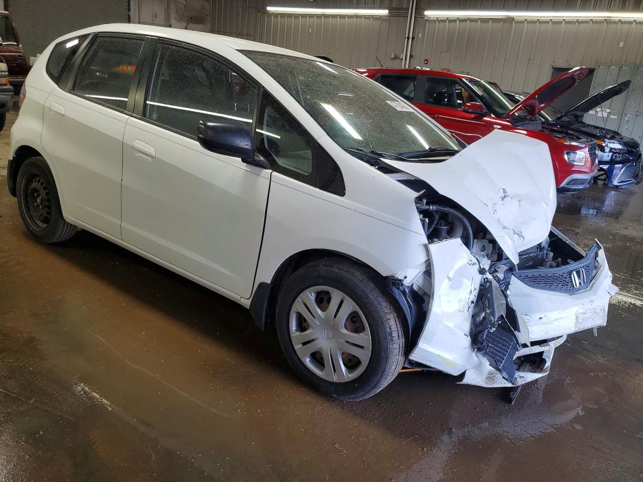 2011 Honda Fit Белый vin: JHMGE8H32BC025298