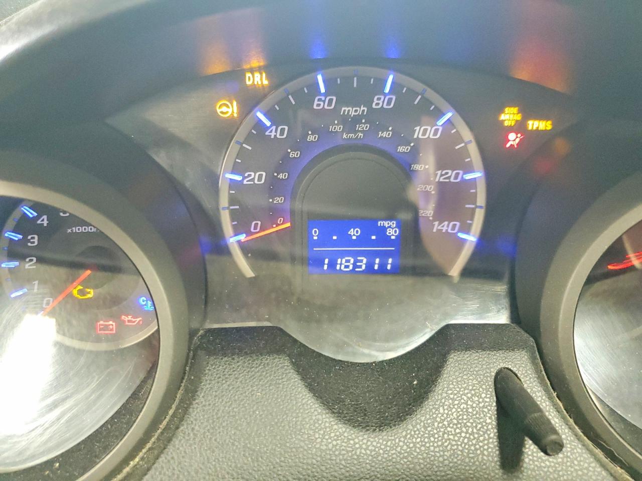2011 Honda Fit Белый vin: JHMGE8H32BC025298