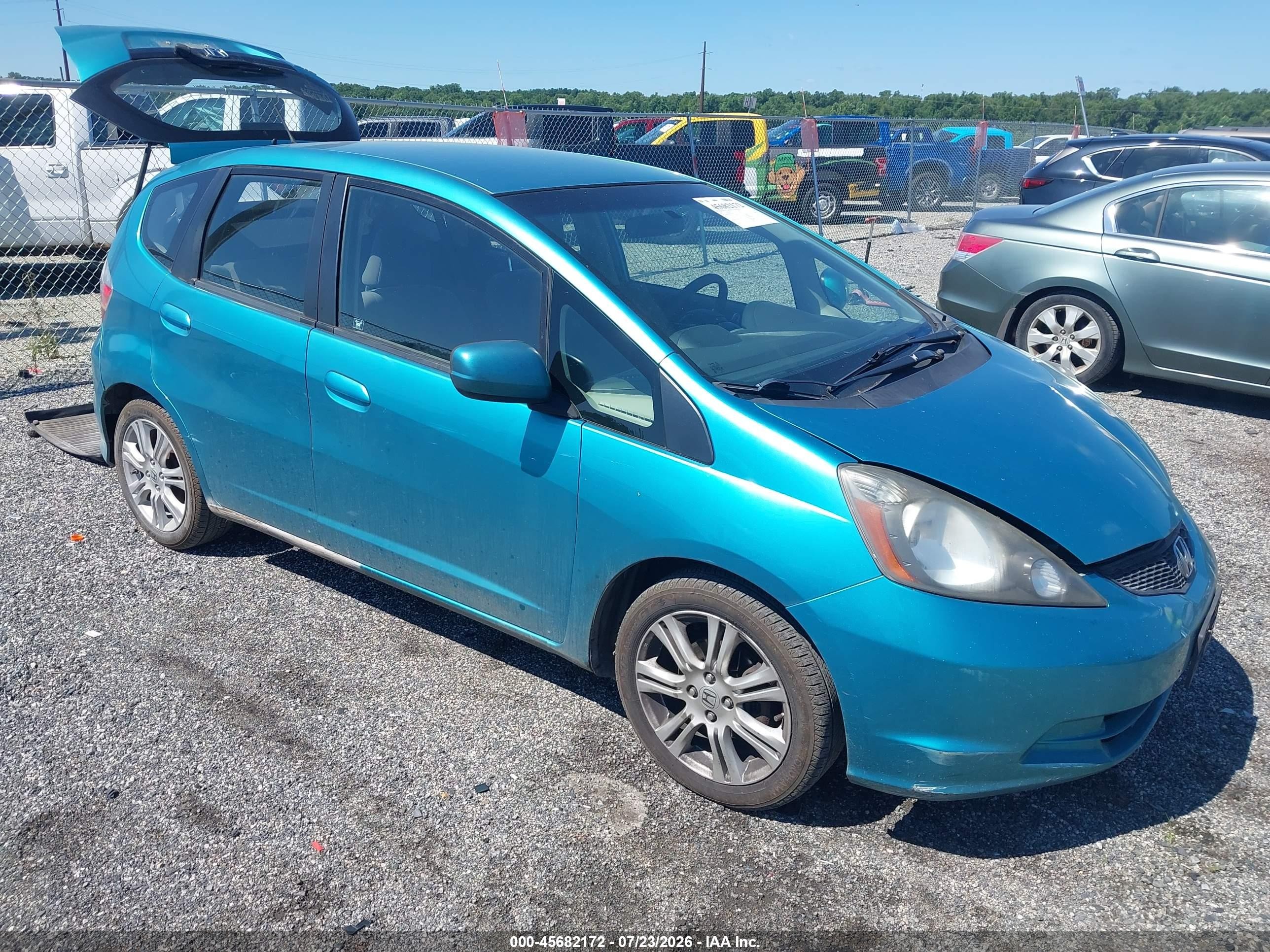 2012 Honda Fit   Teal vin: JHMGE8H32CC035301