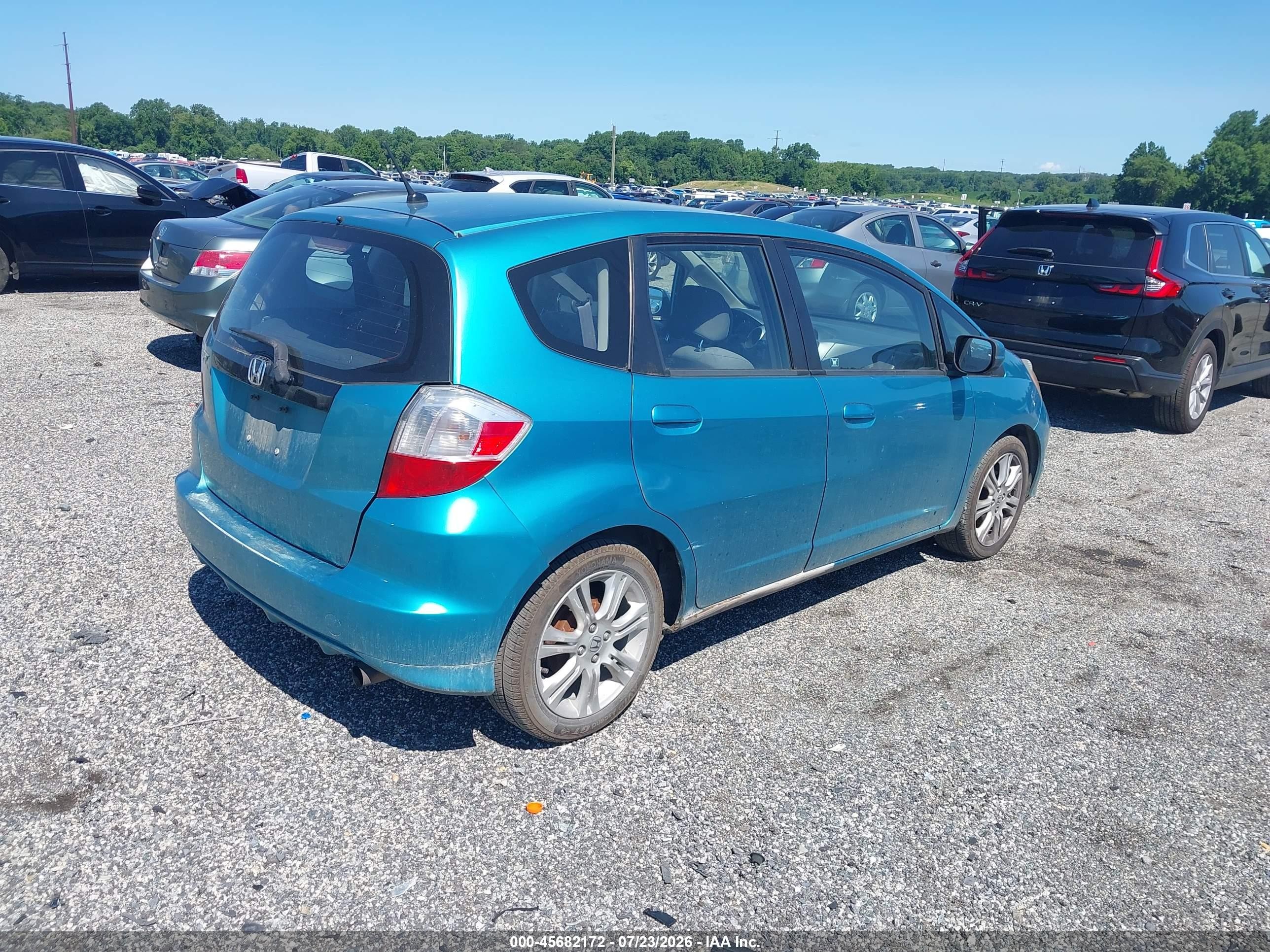 2012 Honda Fit   Teal vin: JHMGE8H32CC035301