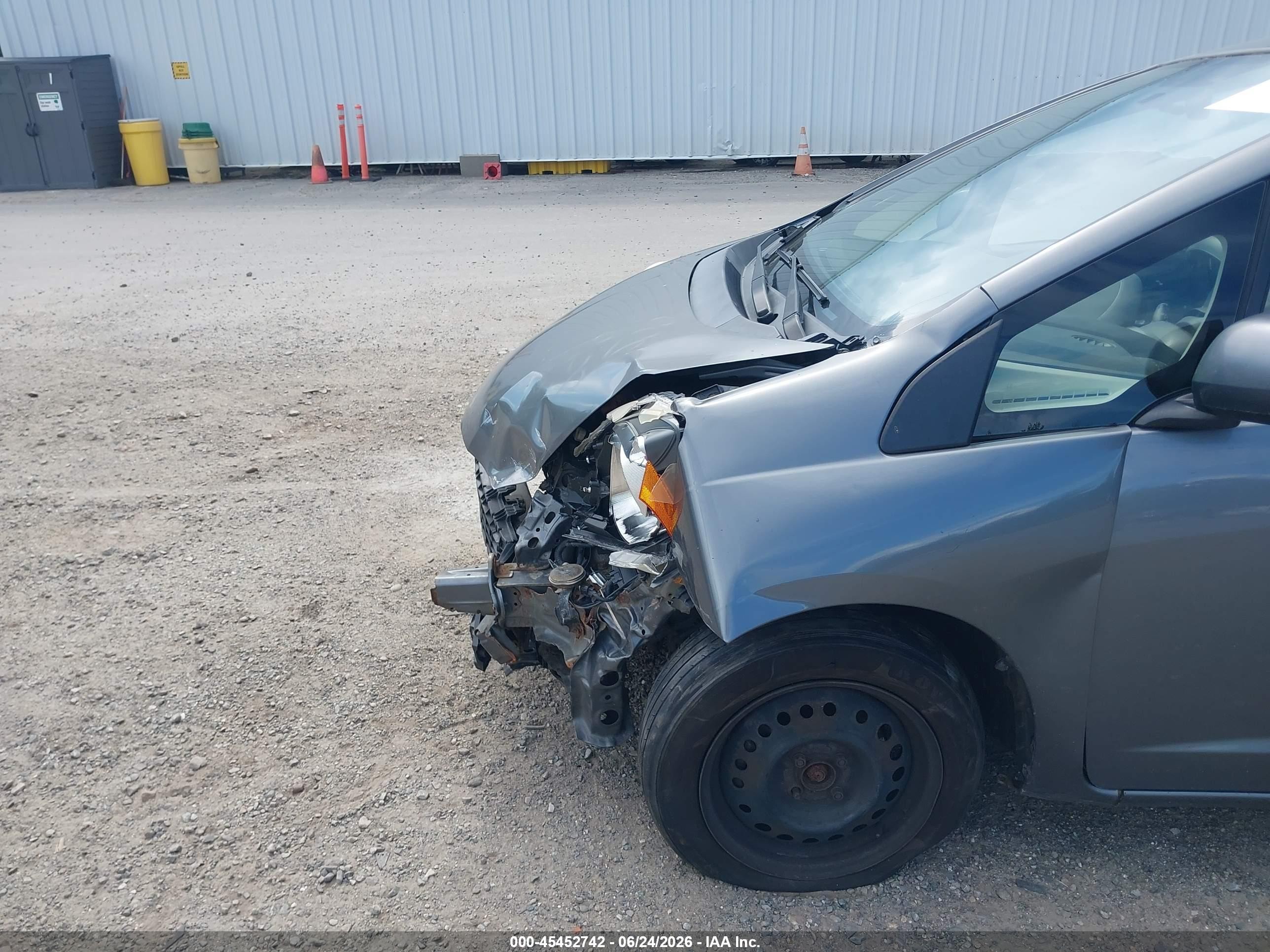 2012 Honda Fit   Серый vin: JHMGE8H32CS008279